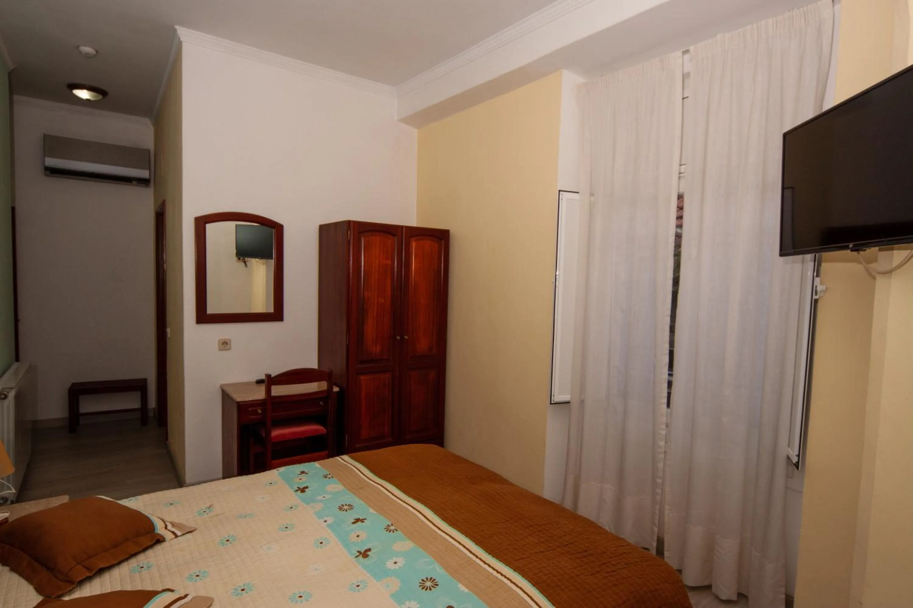 Bed in Hotel Leiriense