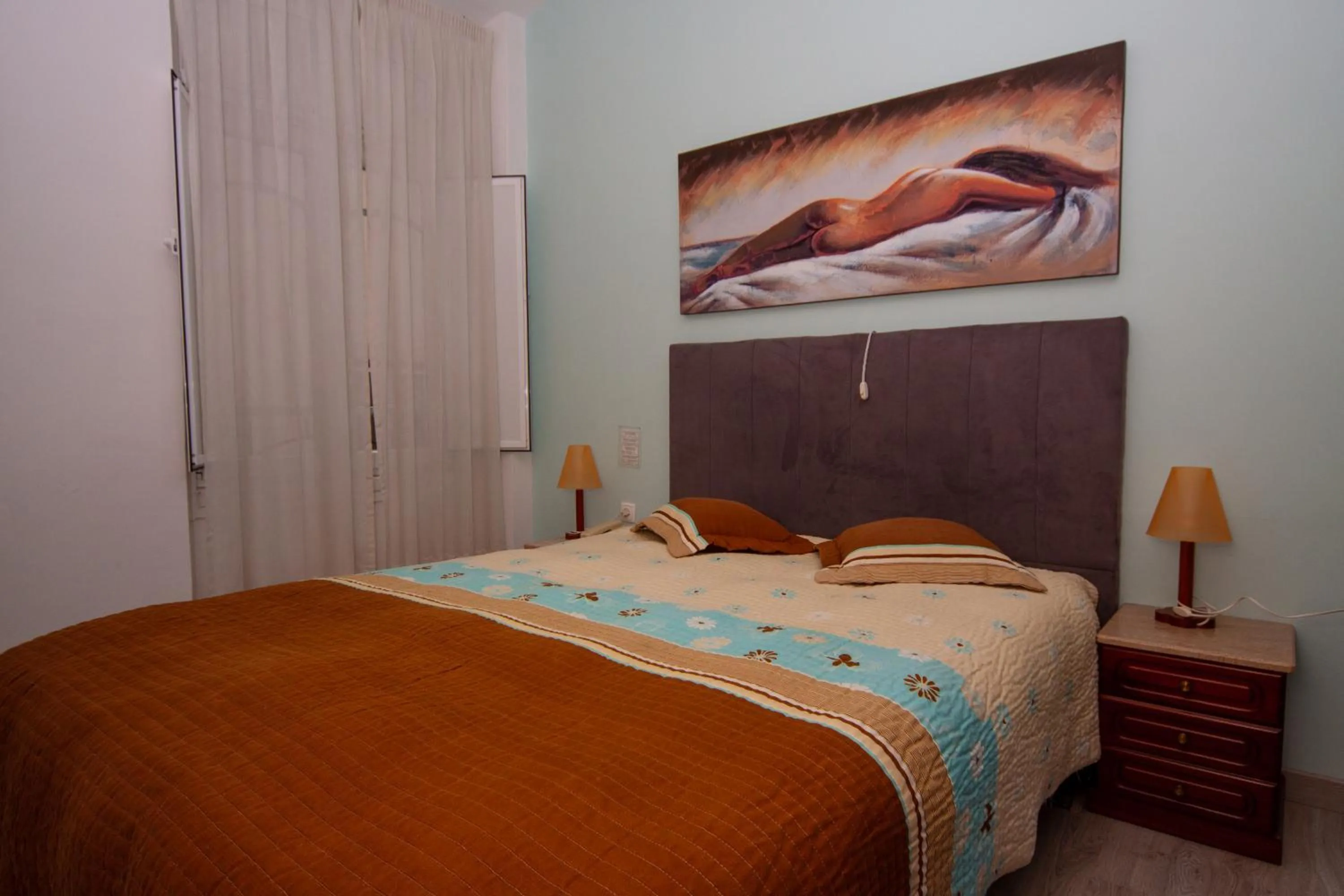 Bed in Hotel Leiriense