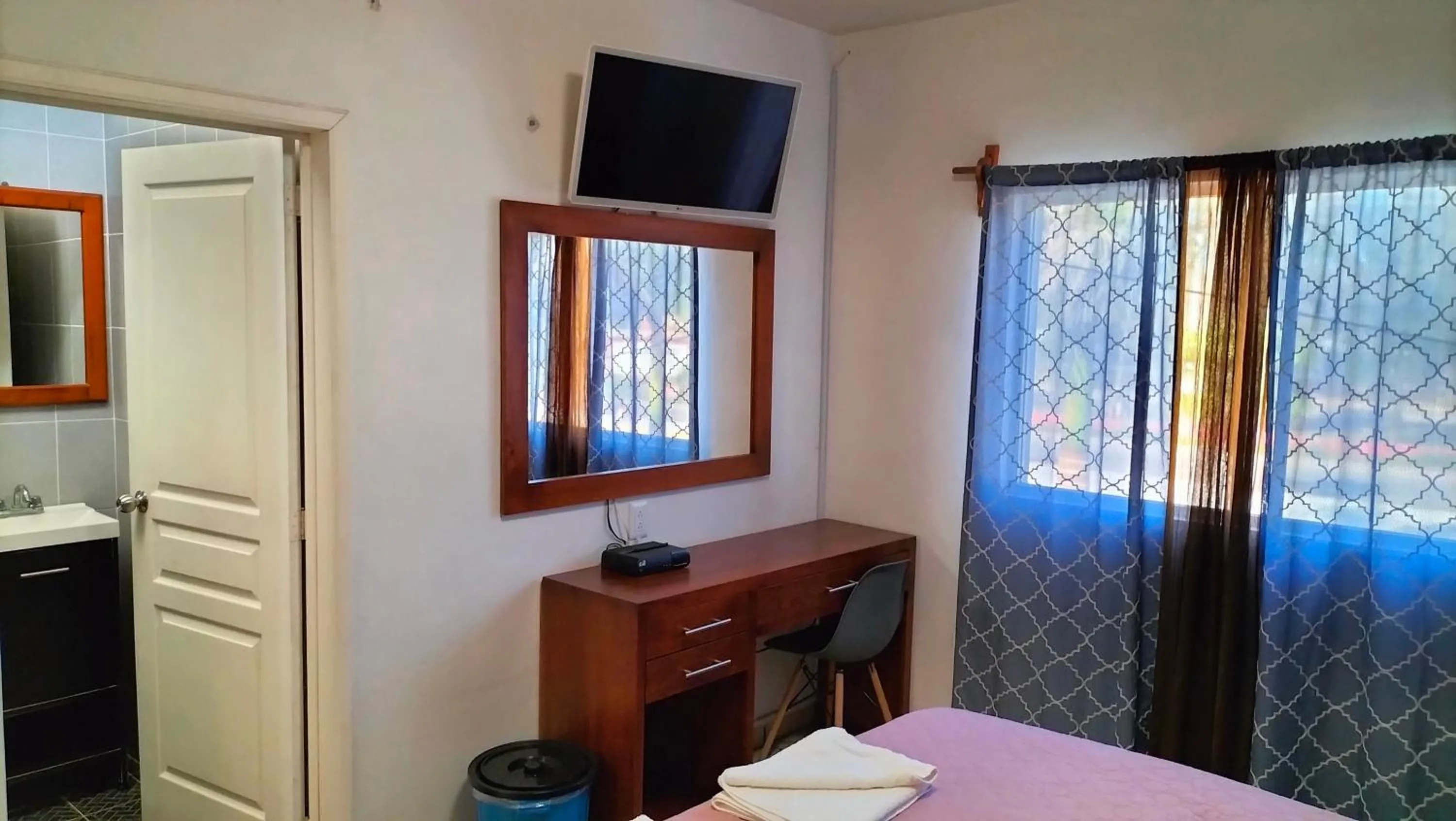 Bed in Hotel La Estancia