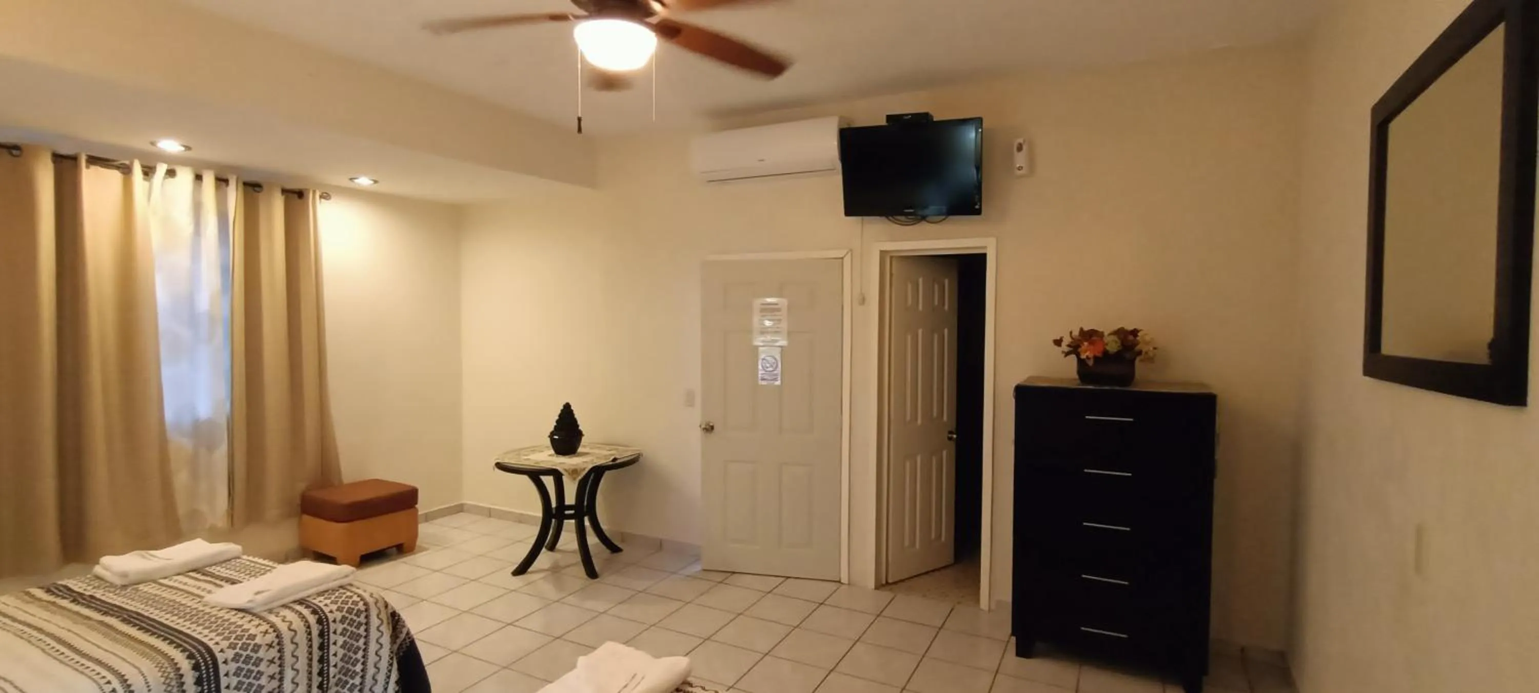 Bed in Hotel La Estancia