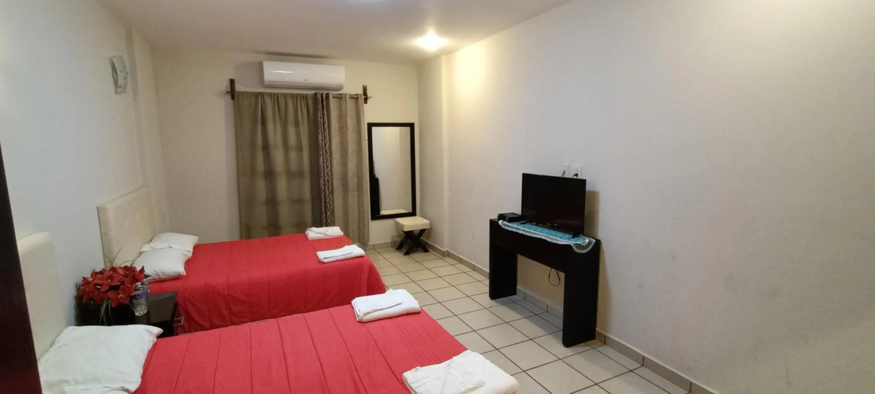 Bed in Hotel La Estancia