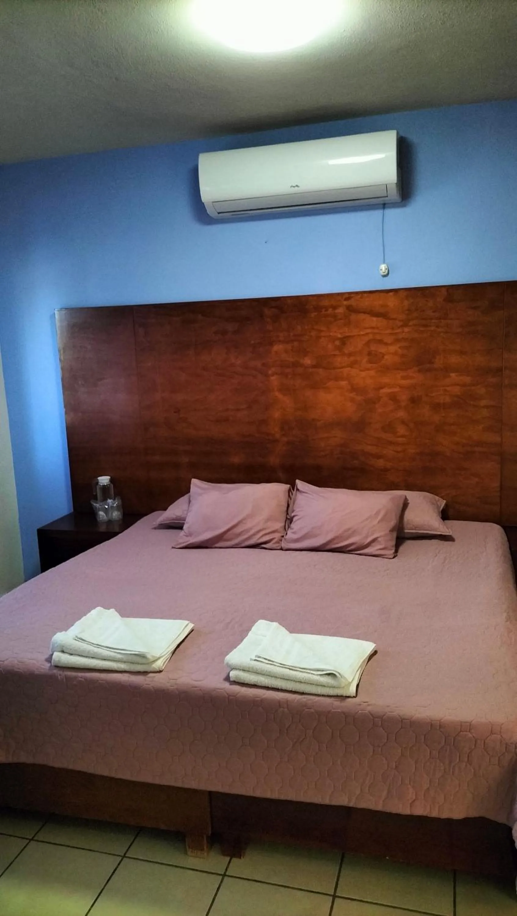 Bed in Hotel La Estancia