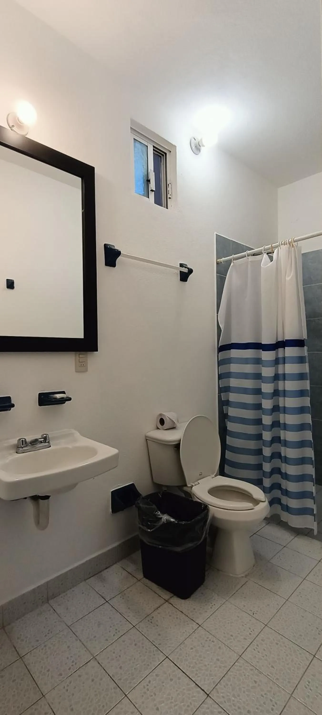 Bathroom in Hotel La Estancia