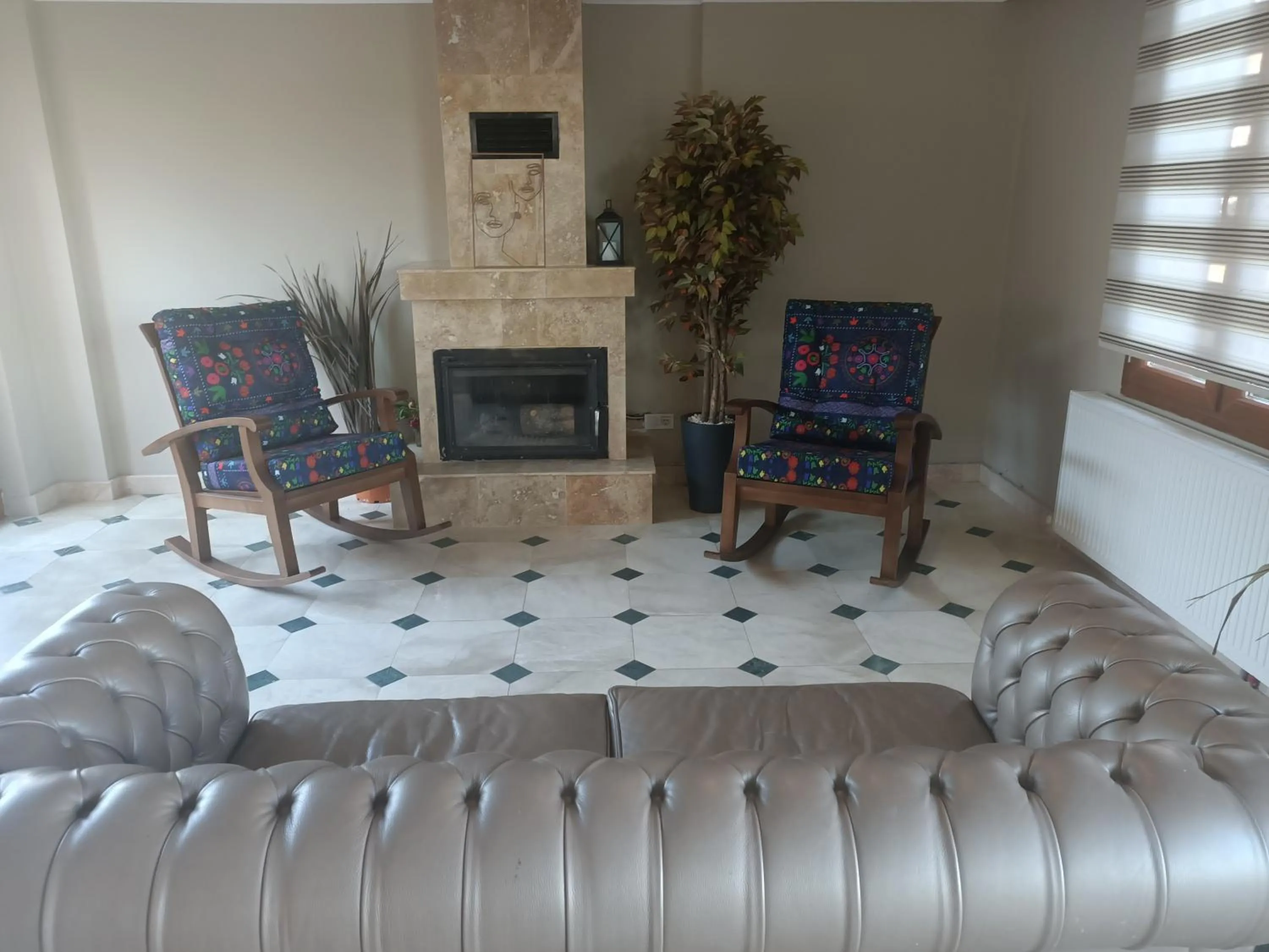 Lobby or reception in Ebruli Hotel Cunda