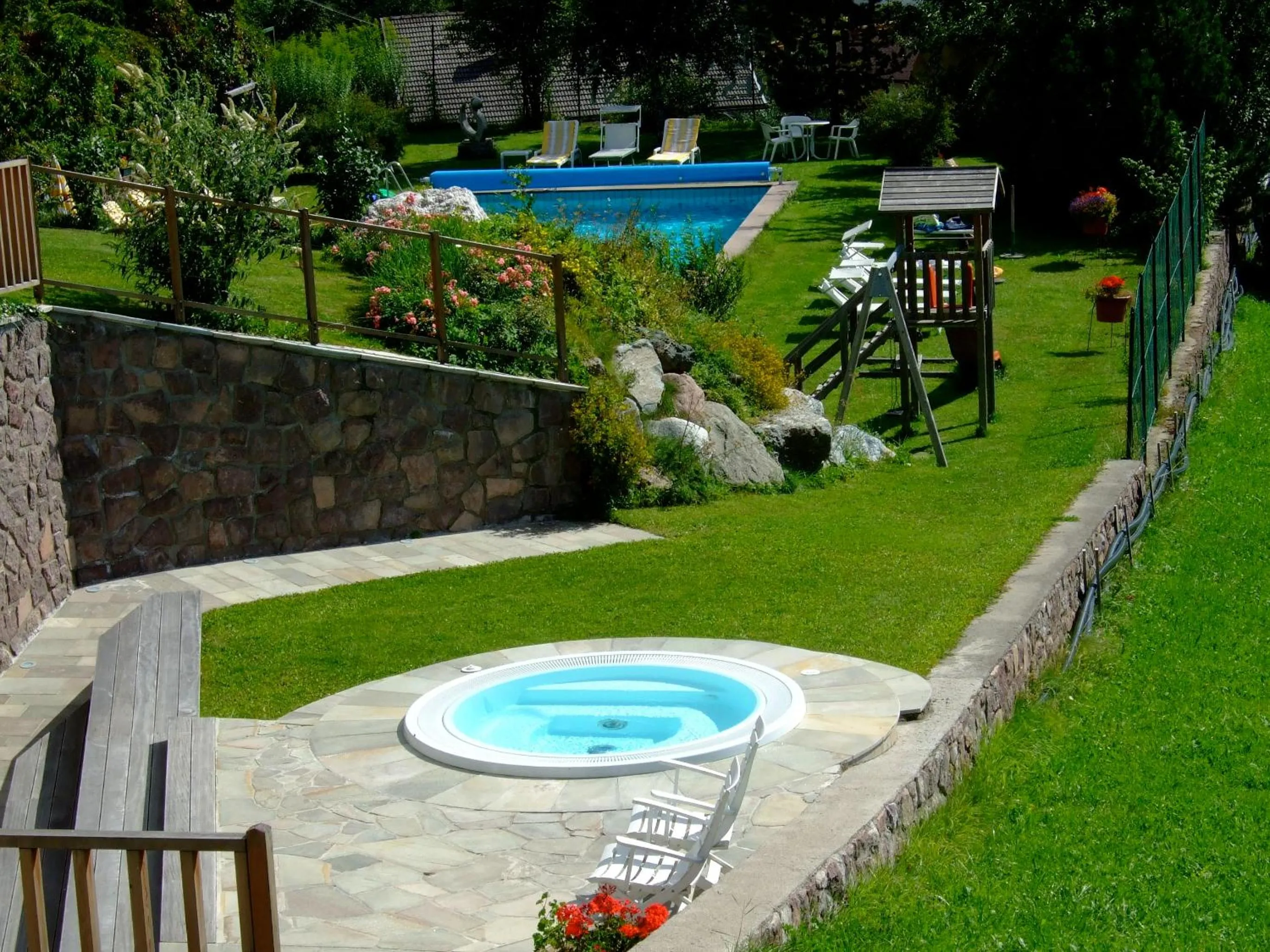 Hot Tub in Hotel Tyrol