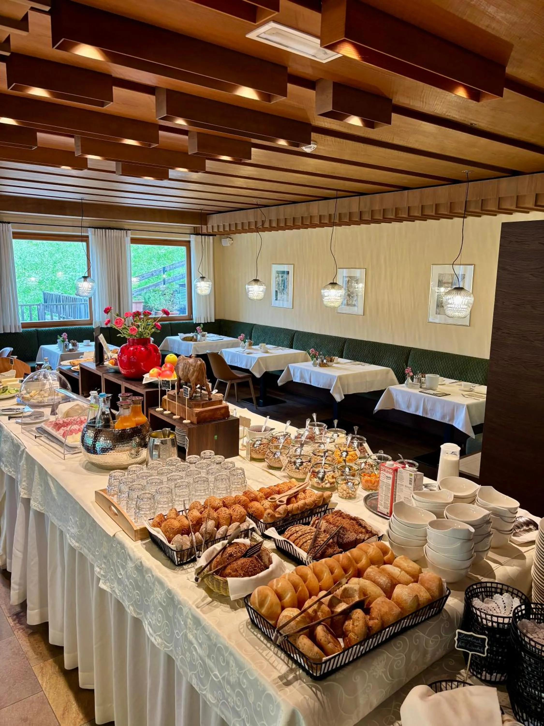 Breakfast in Hotel Tyrol