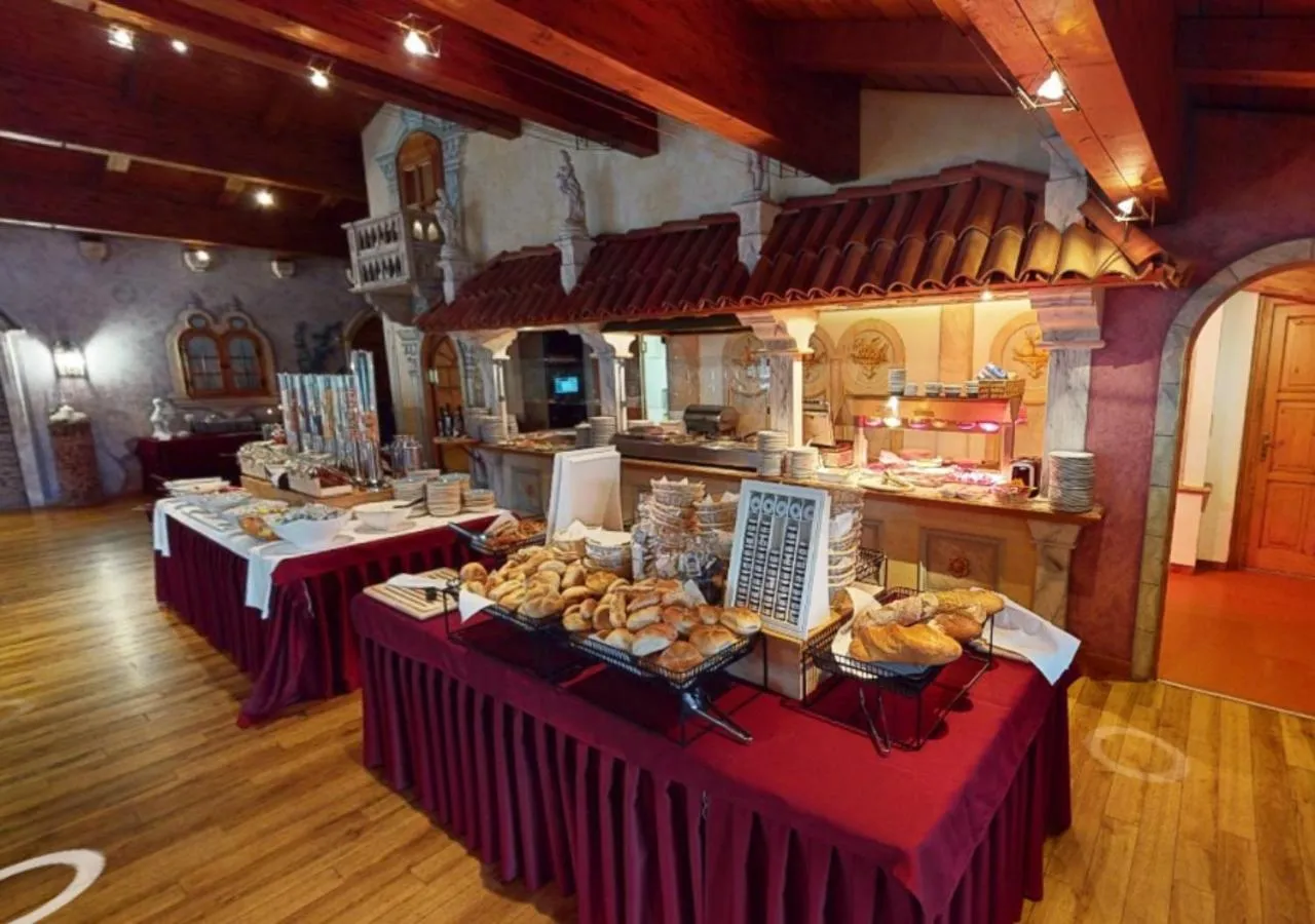 Restaurant/places to eat in Wellnesshotel ...liebes Rot-Flüh