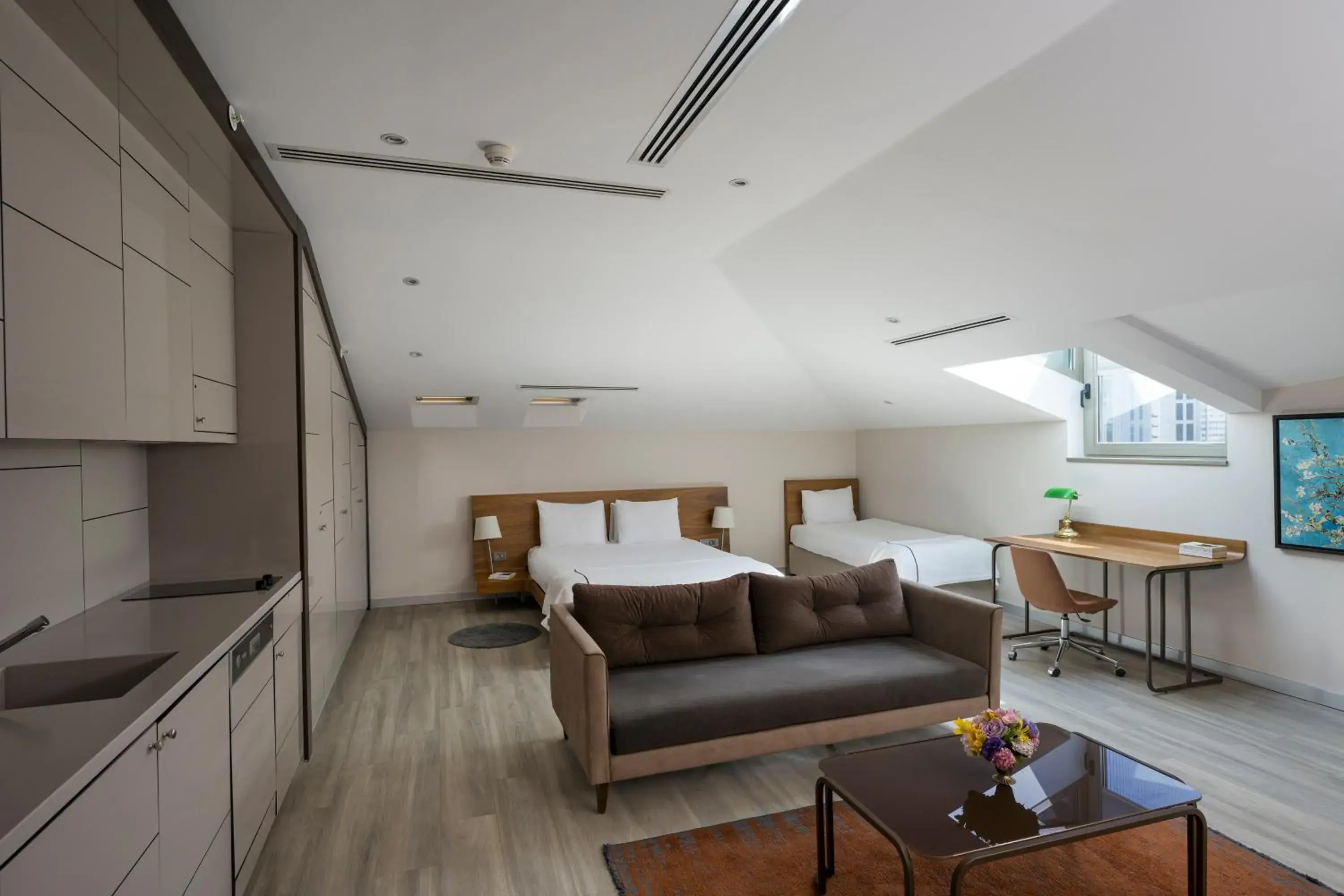 Deluxe Suite in Upsuites Hotel Deluxe Suite in Upsuites Hotel