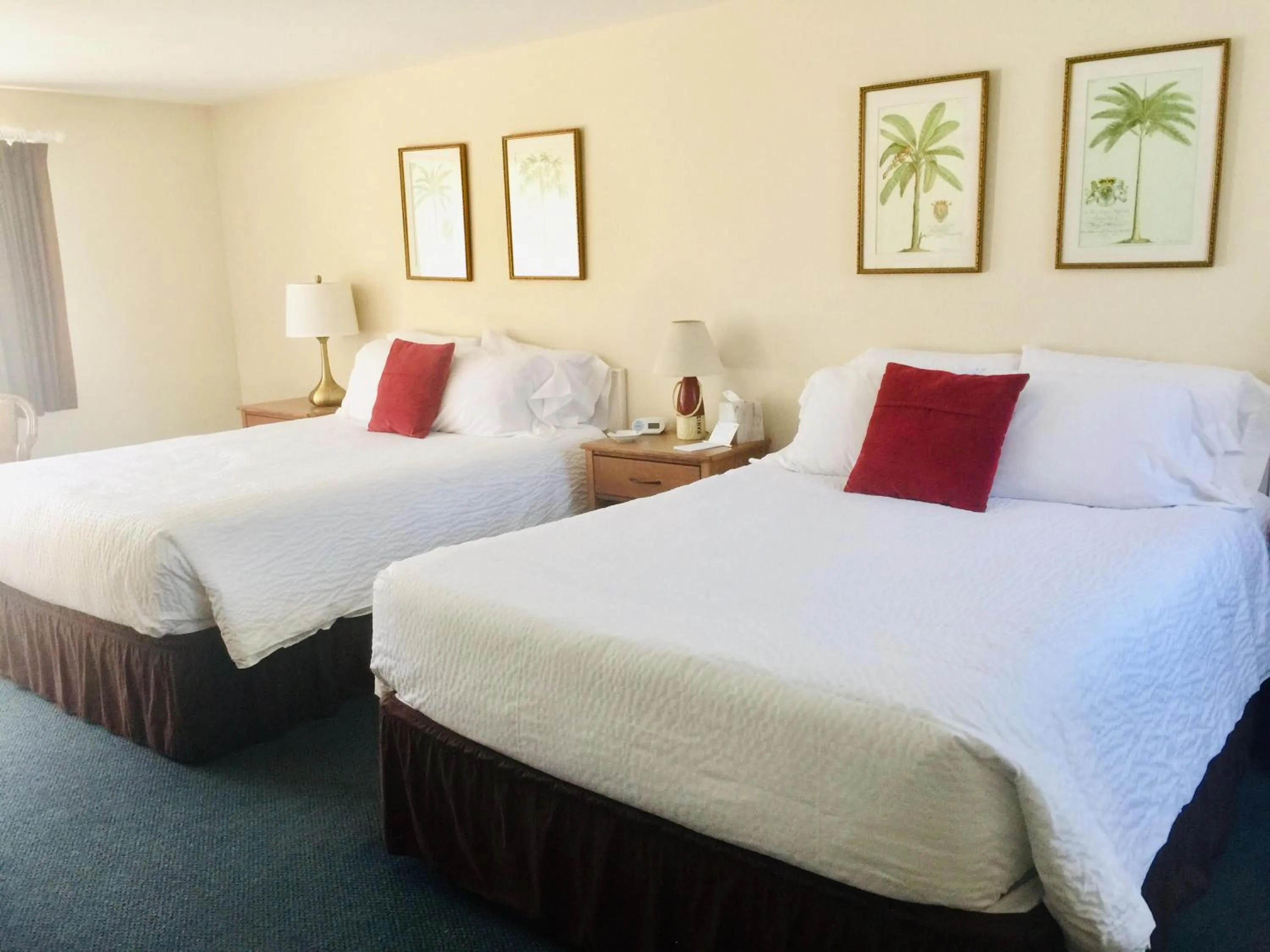 Bedroom, Bed in Sesuit Harbor House