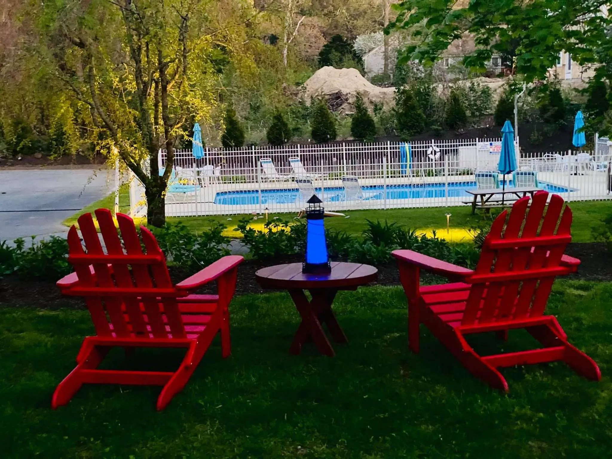 Natural landscape in Sesuit Harbor House