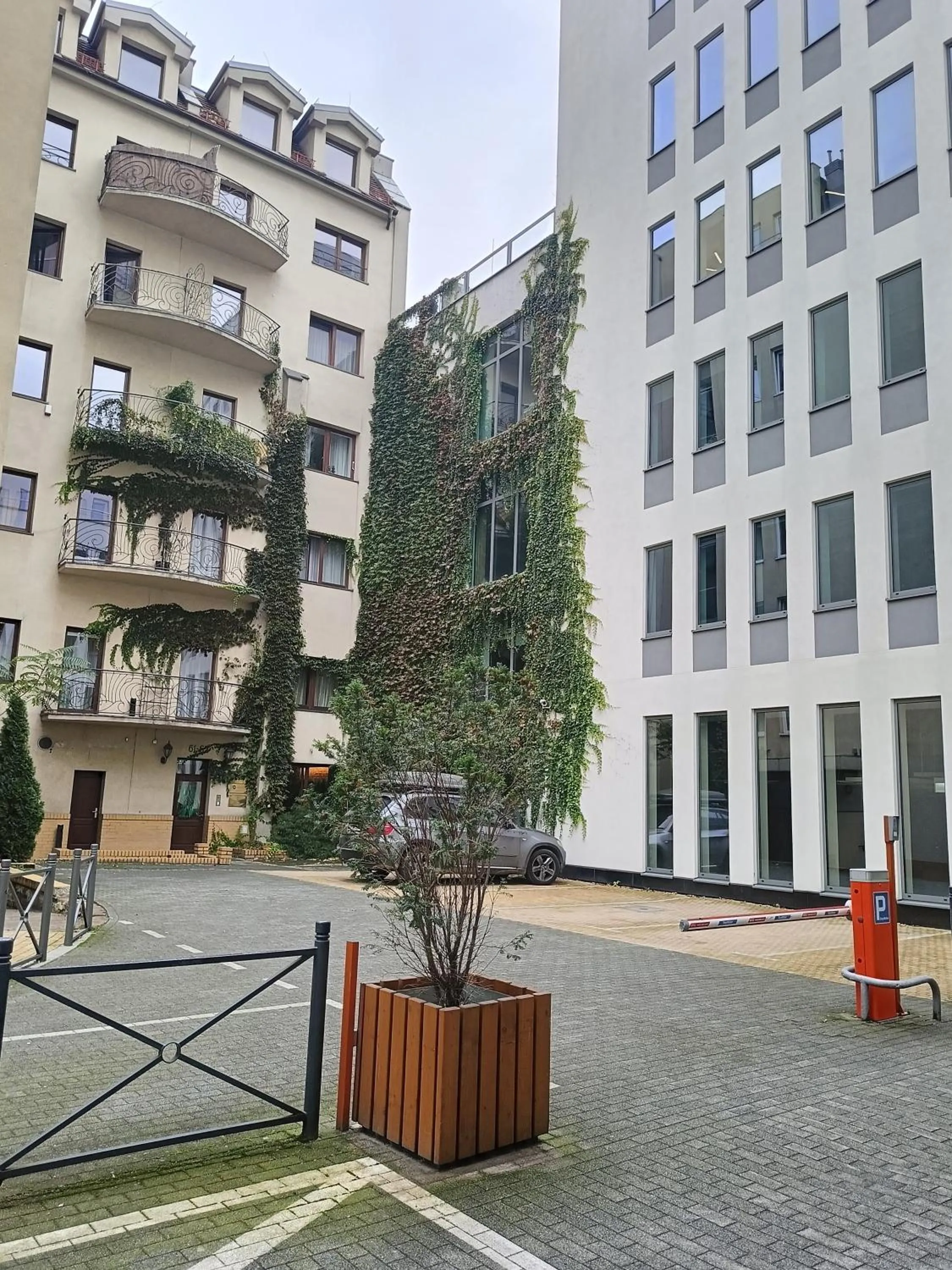 Property building in SleepWalker Boutique Suites