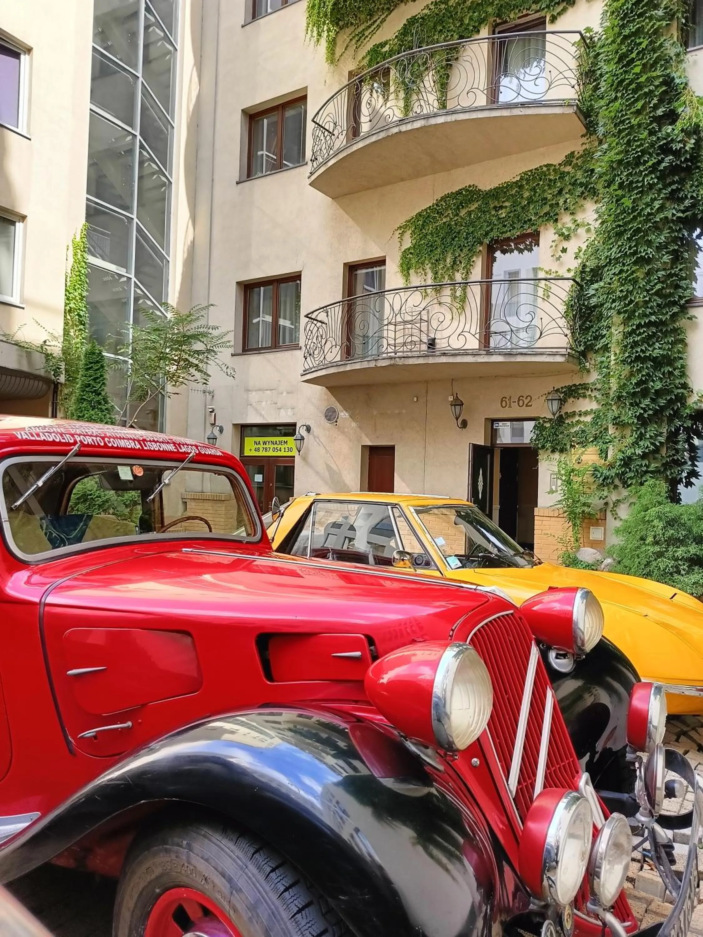 Property building in SleepWalker Boutique Suites