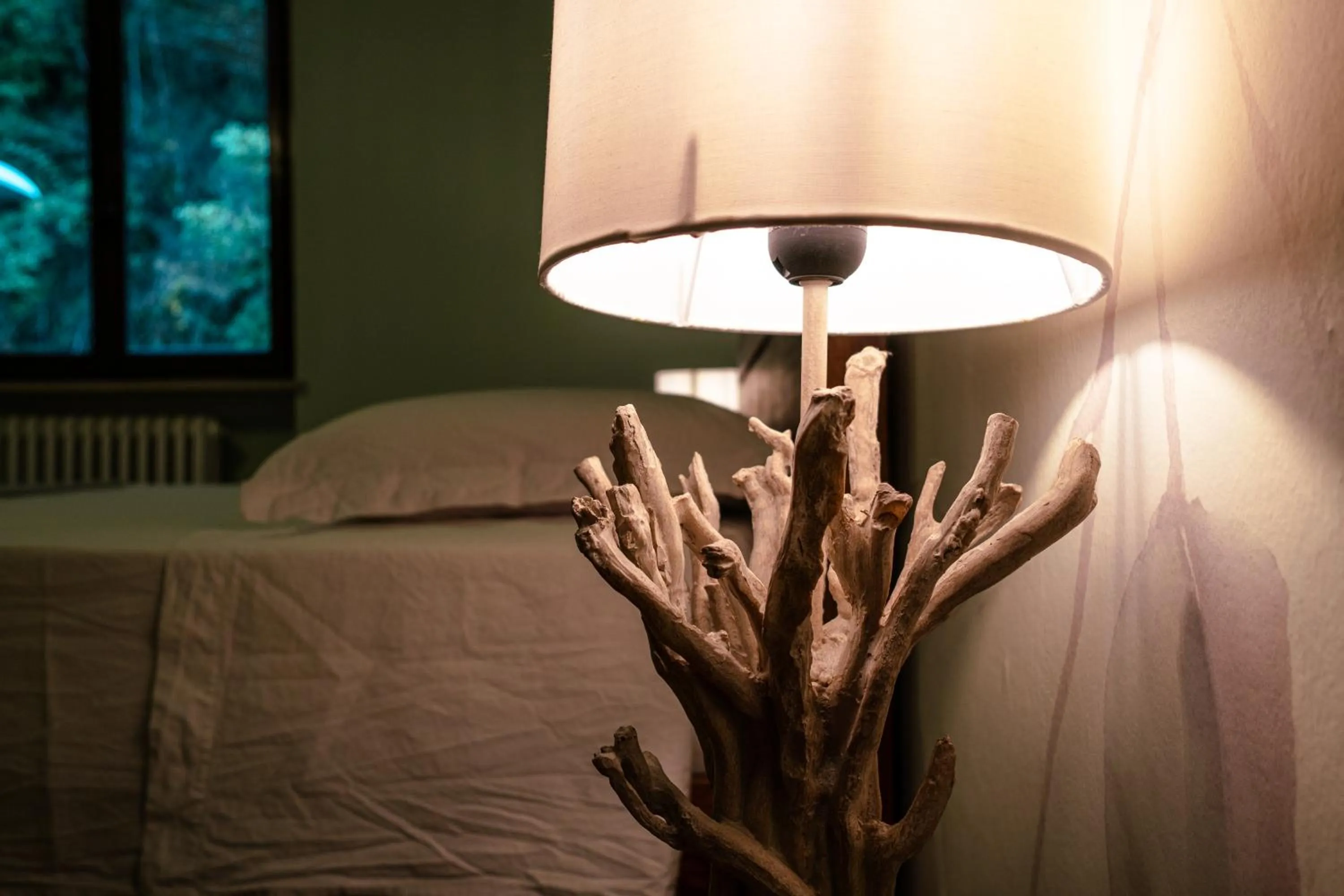 Bed in LA ROSA DEL RABBI Room&Breakfast