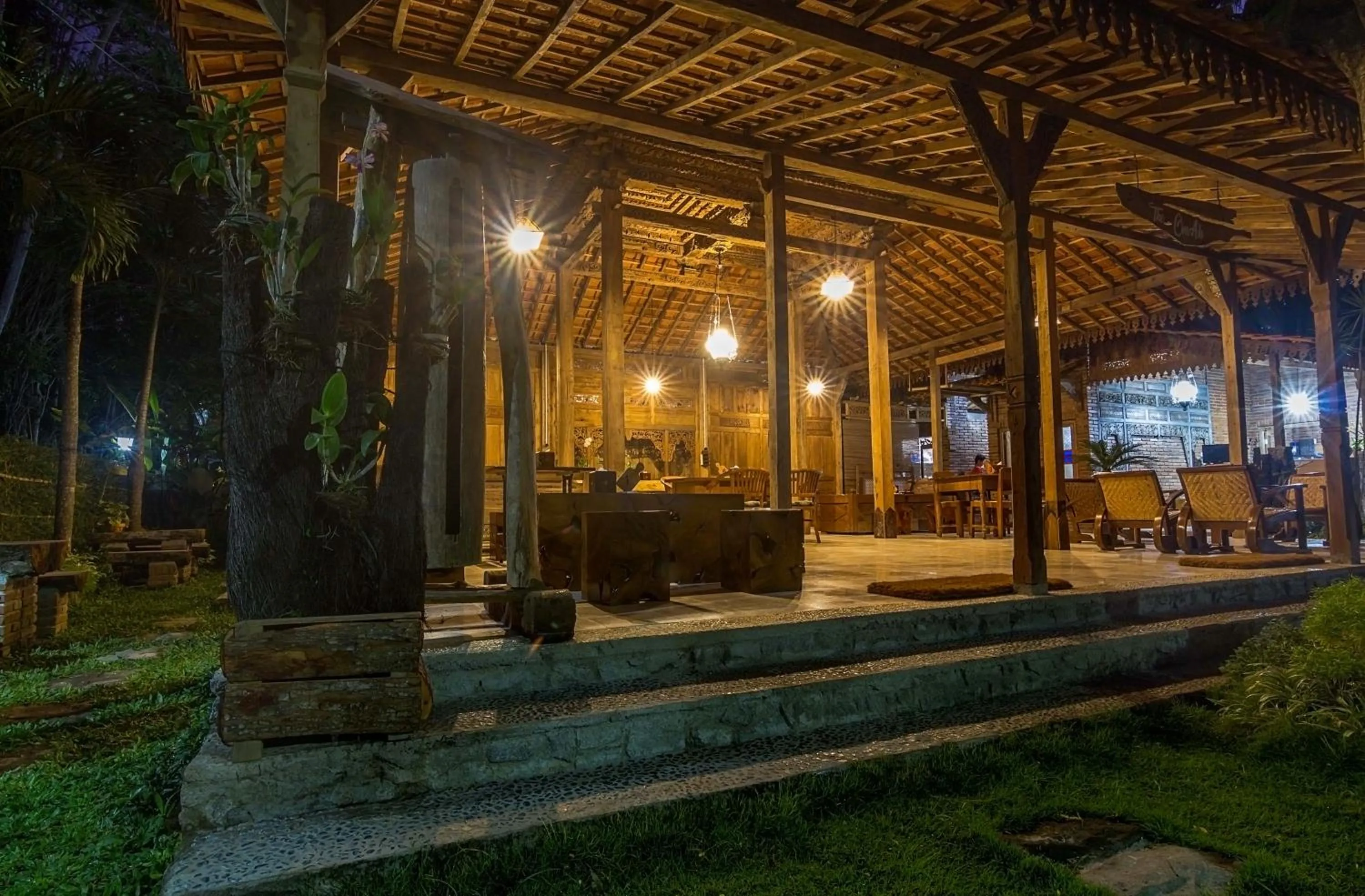 Restaurant/places to eat in The Omah Borobudur