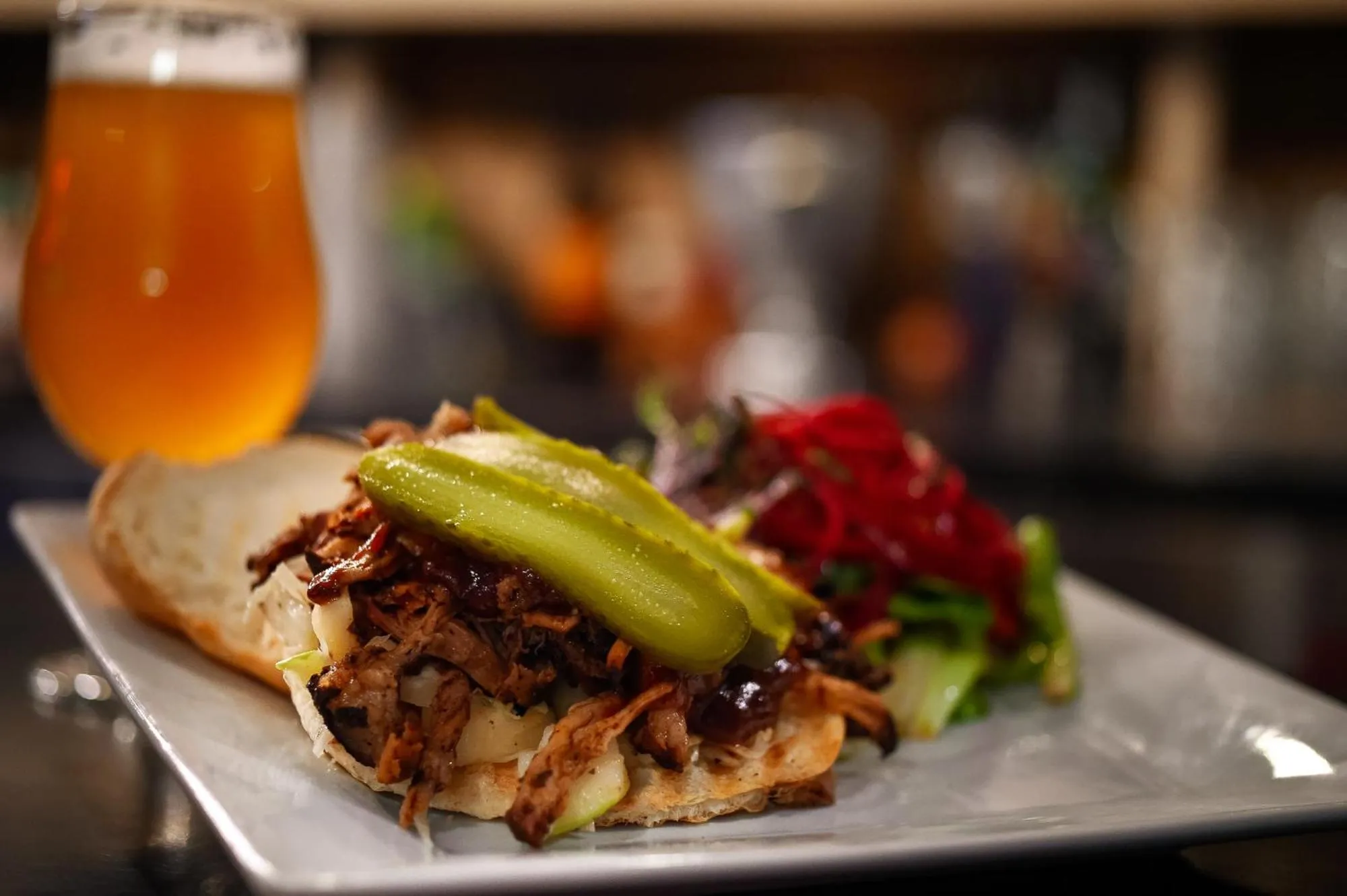 Meals in Auberge de Jeunesse Le Camp De Base