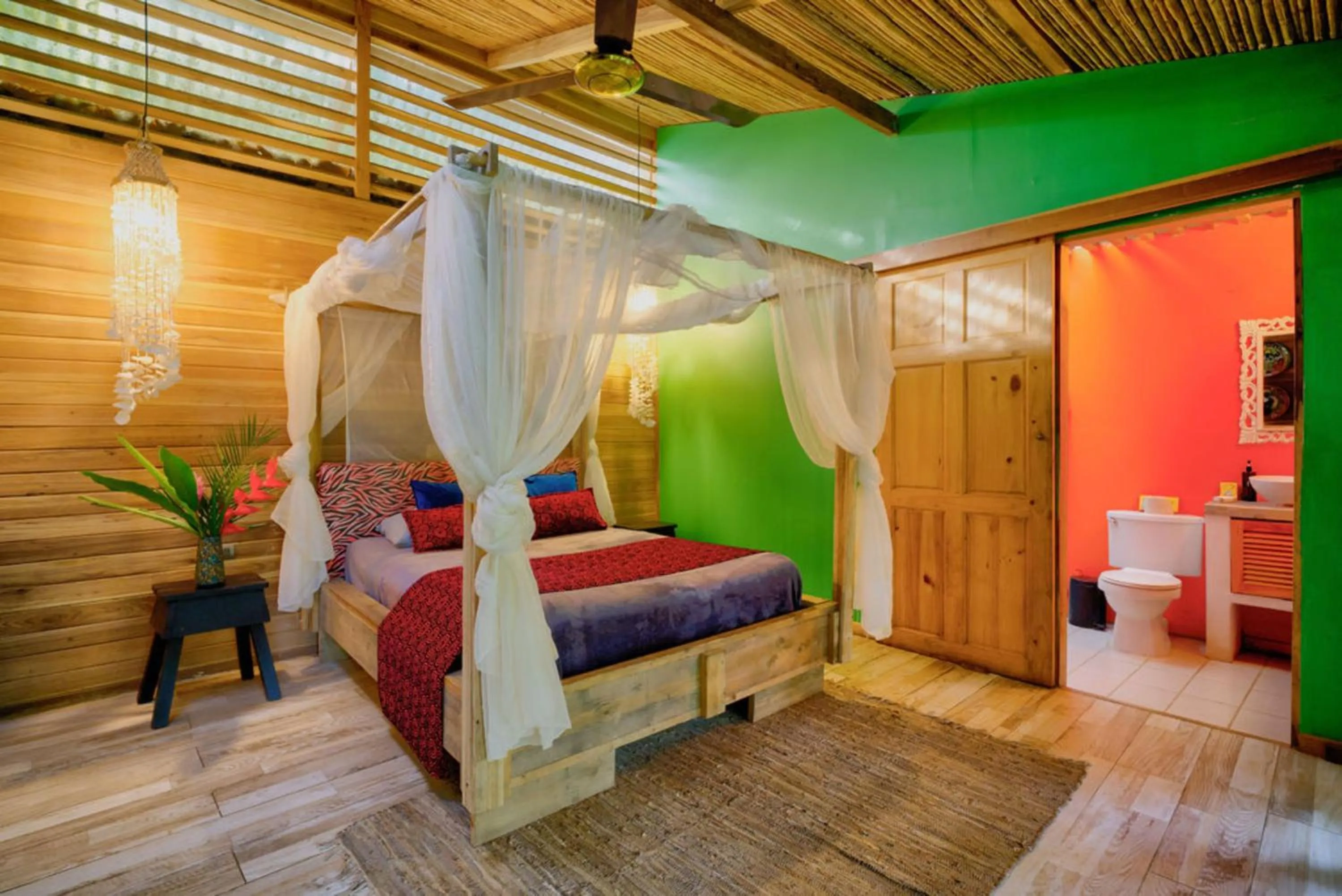 Bed in La Shamana - Ecological Concept in Jungle
