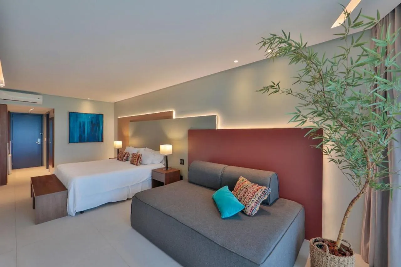 Bedroom, Bed in HY BEACH FLATS - INTERNATIONAL