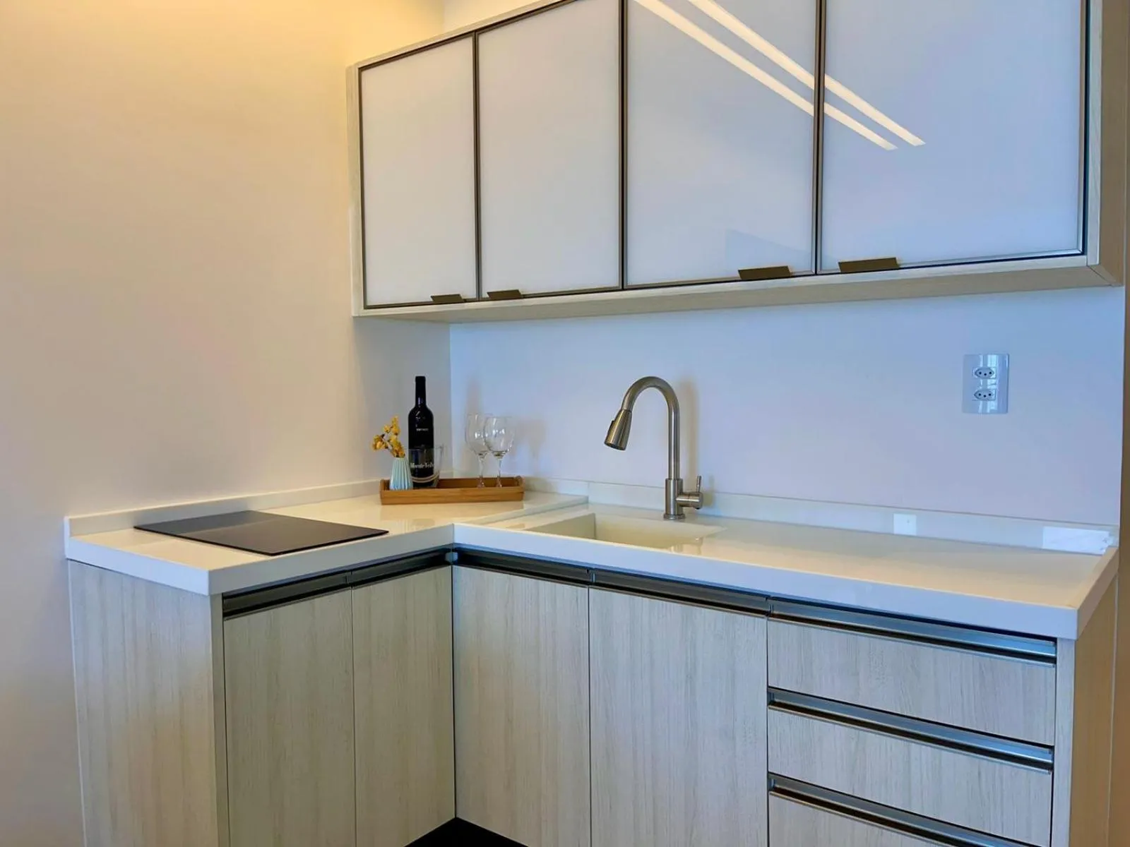 Kitchen or kitchenette in HY BEACH FLATS - INTERNATIONAL