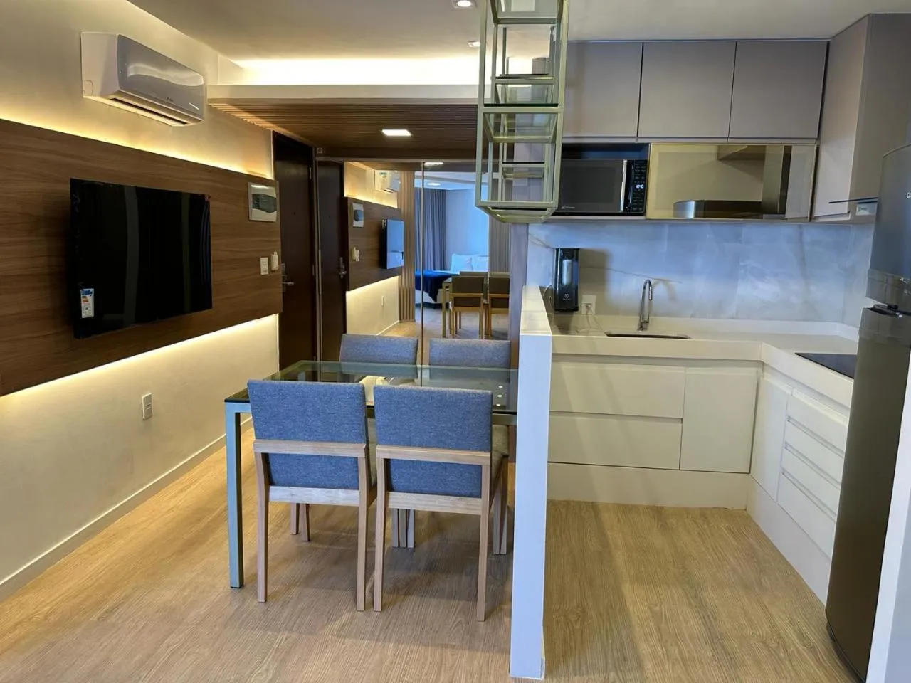 Kitchen or kitchenette in HY BEACH FLATS - INTERNATIONAL