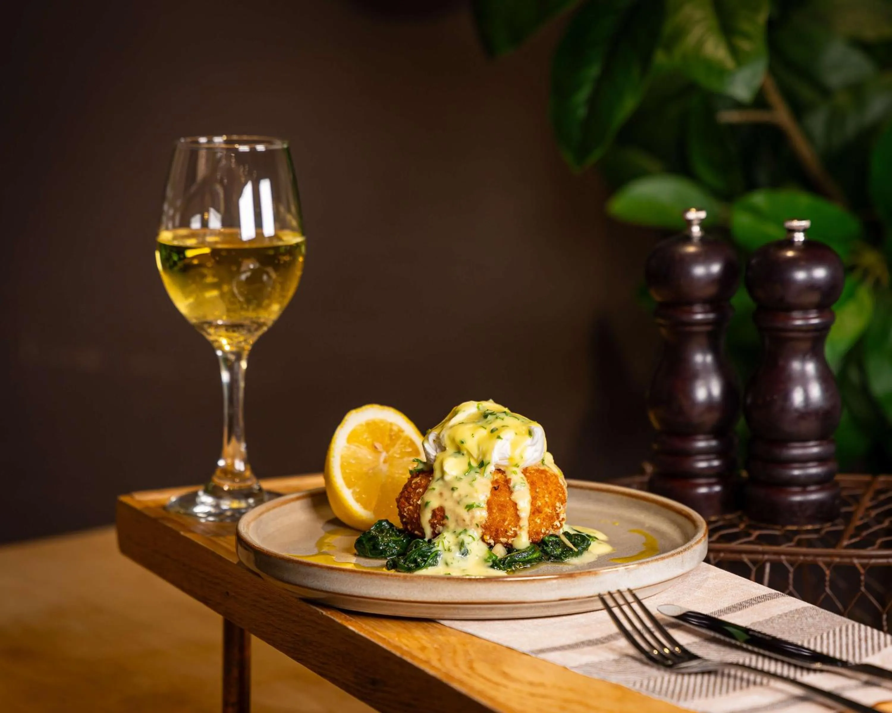 Restaurant/places to eat in Hilton London Wembley