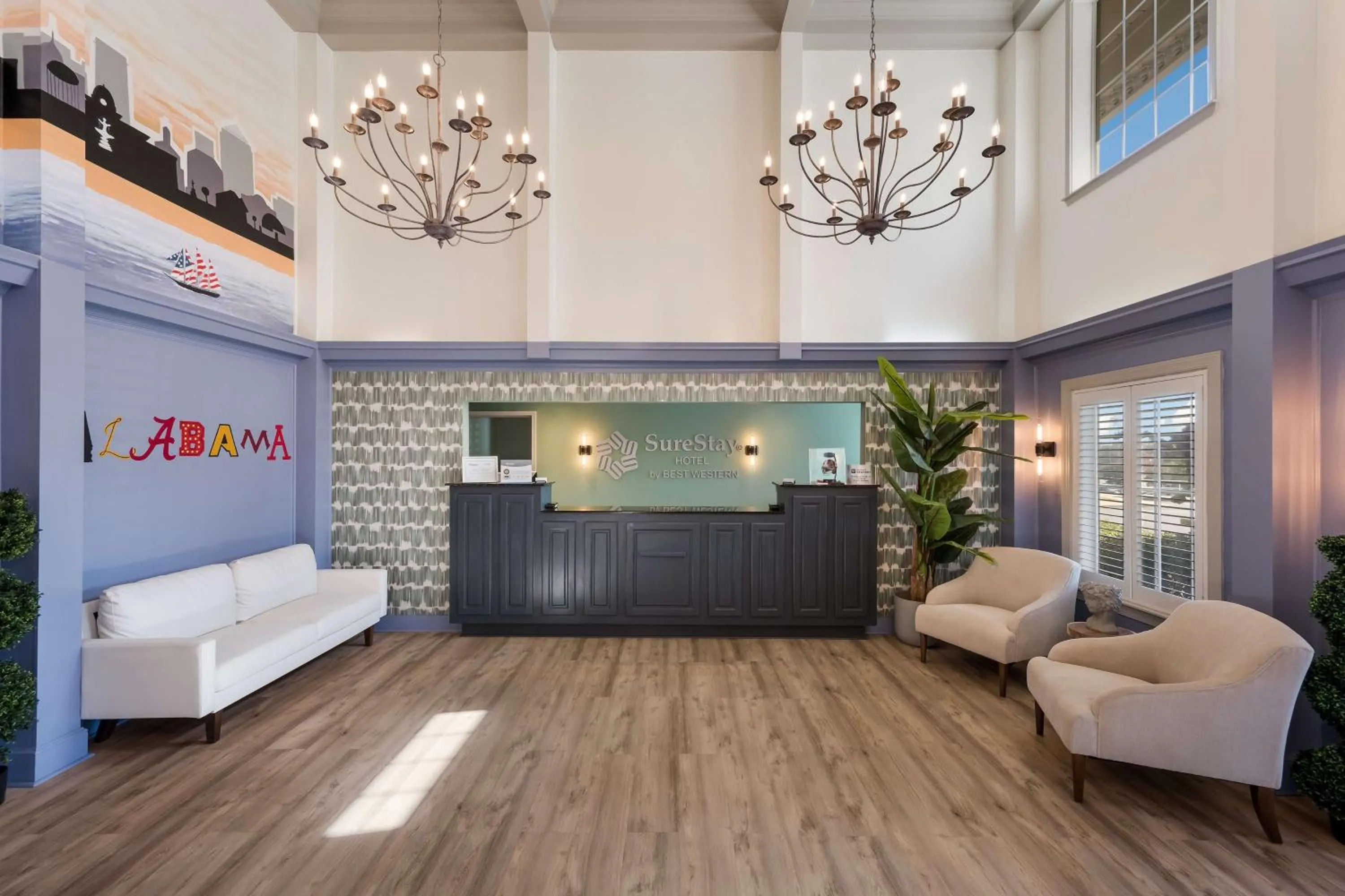 Lobby or reception in SureStay Hotel By Best Western Tuscaloosa Southeast