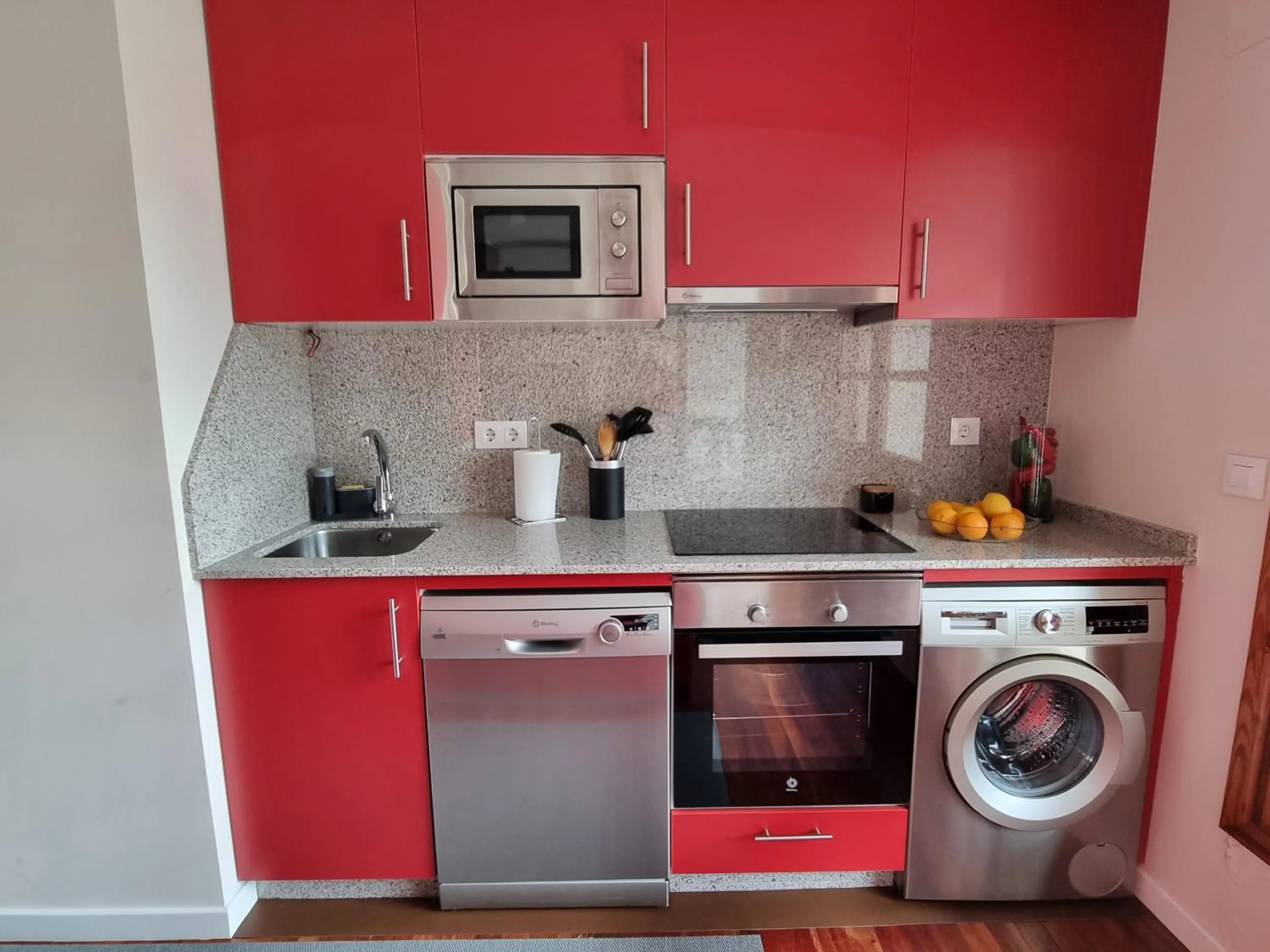 kitchen in Apartamentos Ria de Aldan