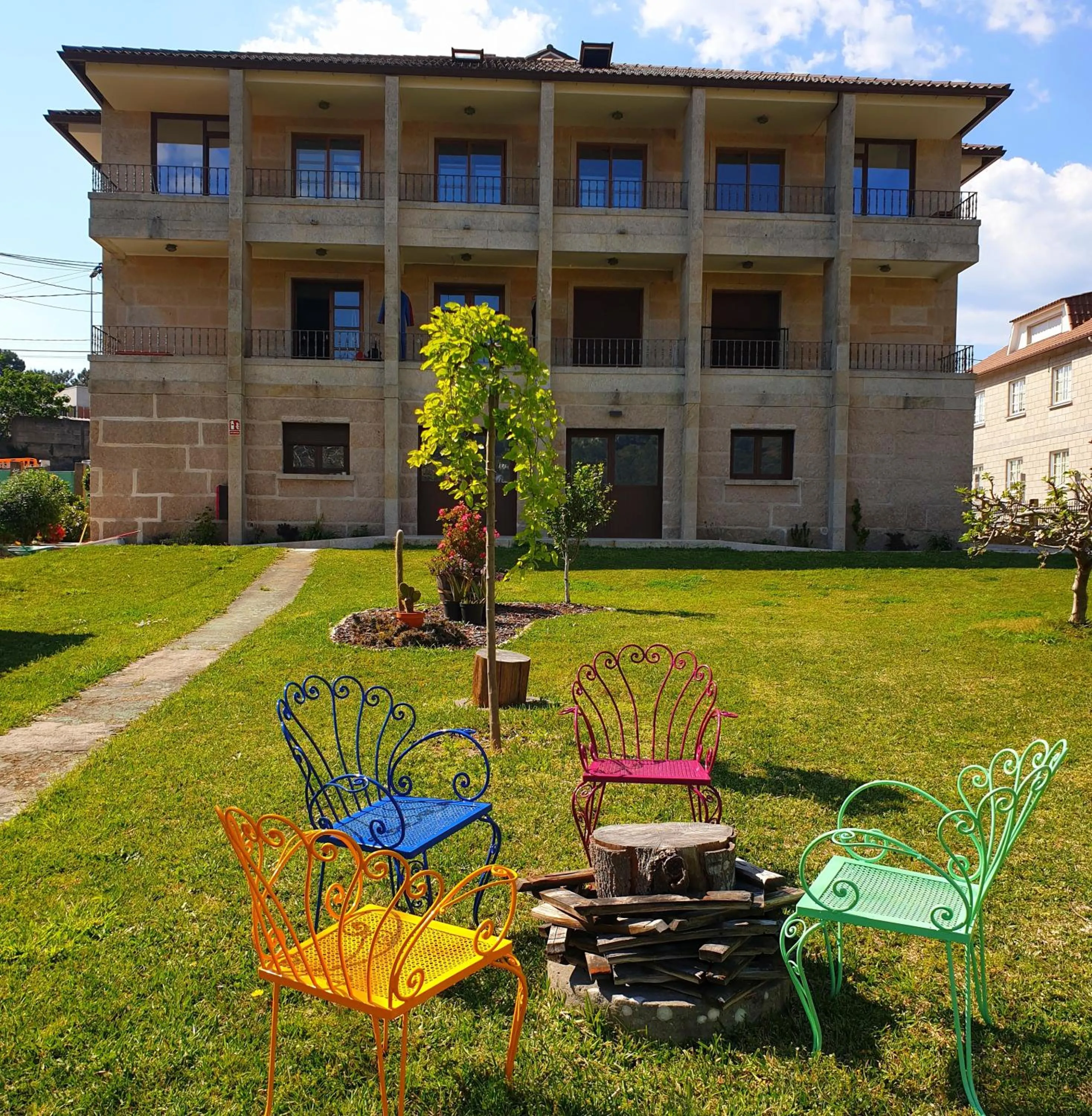 Garden in Apartamentos Ria de Aldan