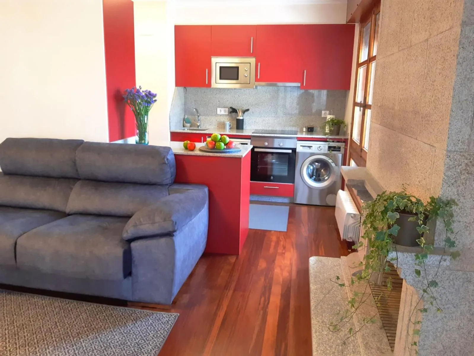 Kitchen or kitchenette in Apartamentos Ria de Aldan