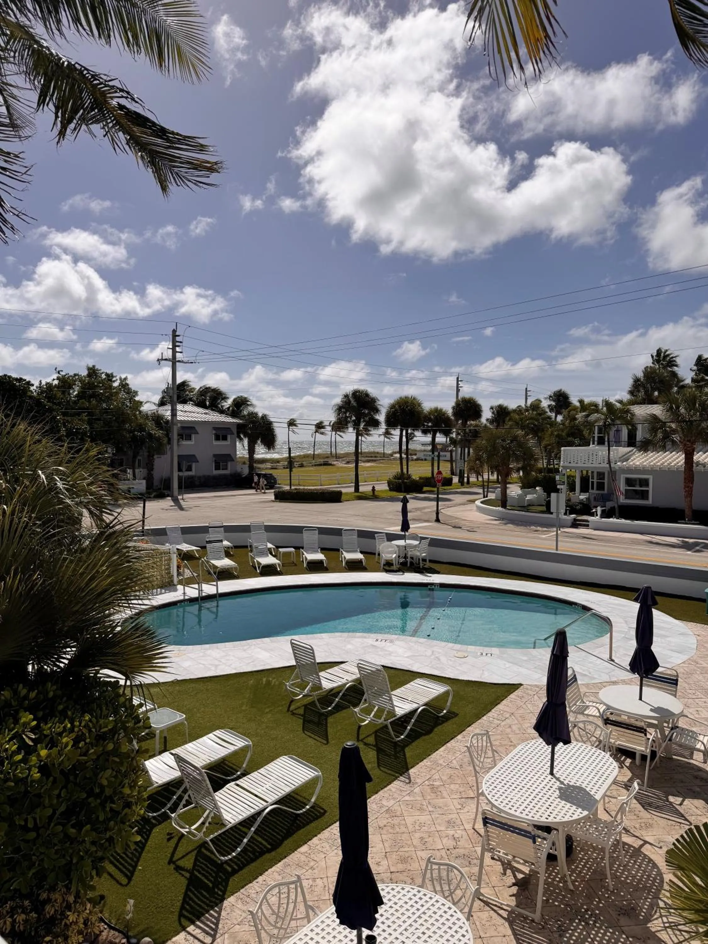 Beach in Coral Key Inn