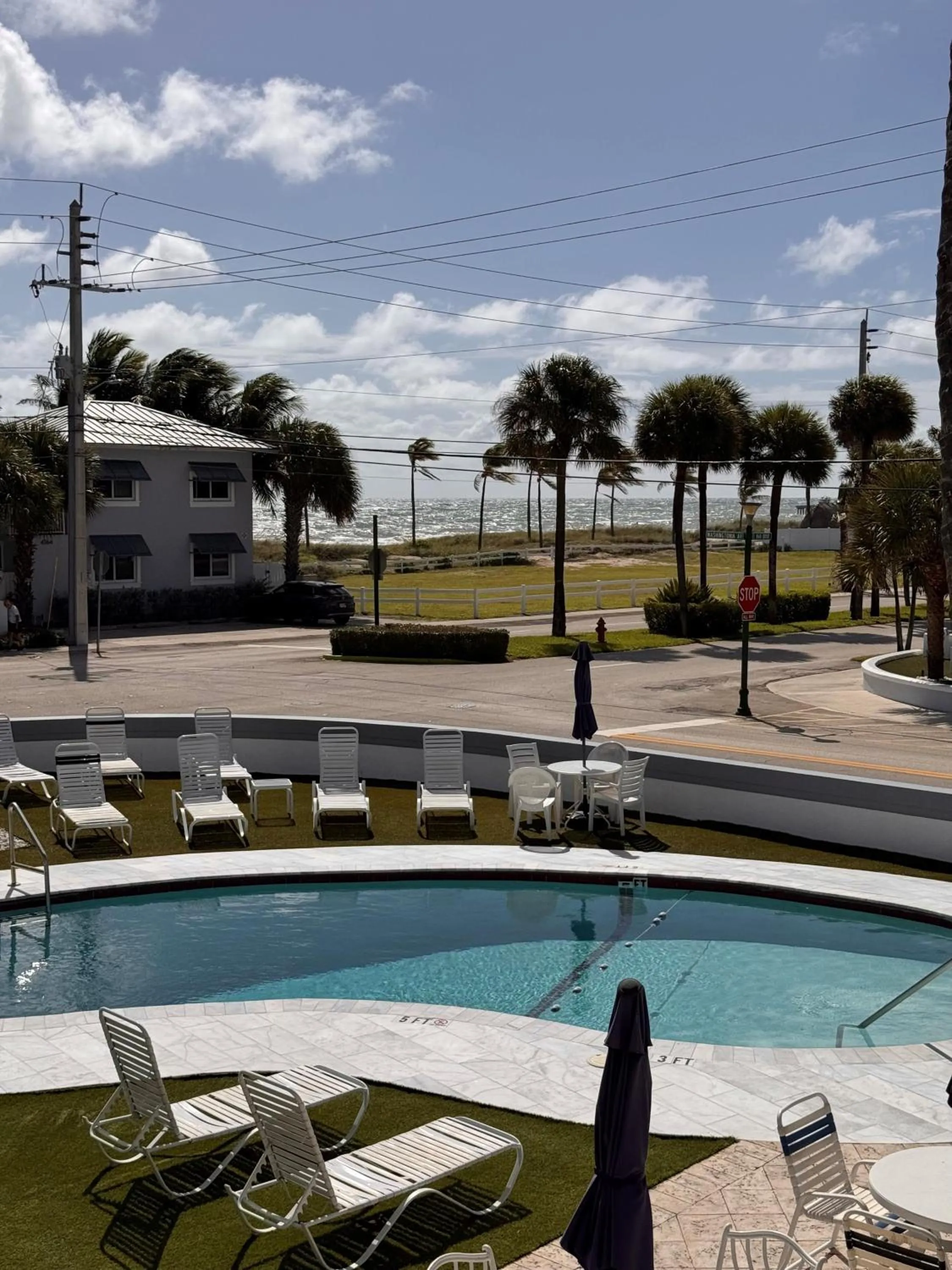 Natural landscape in Coral Key Inn