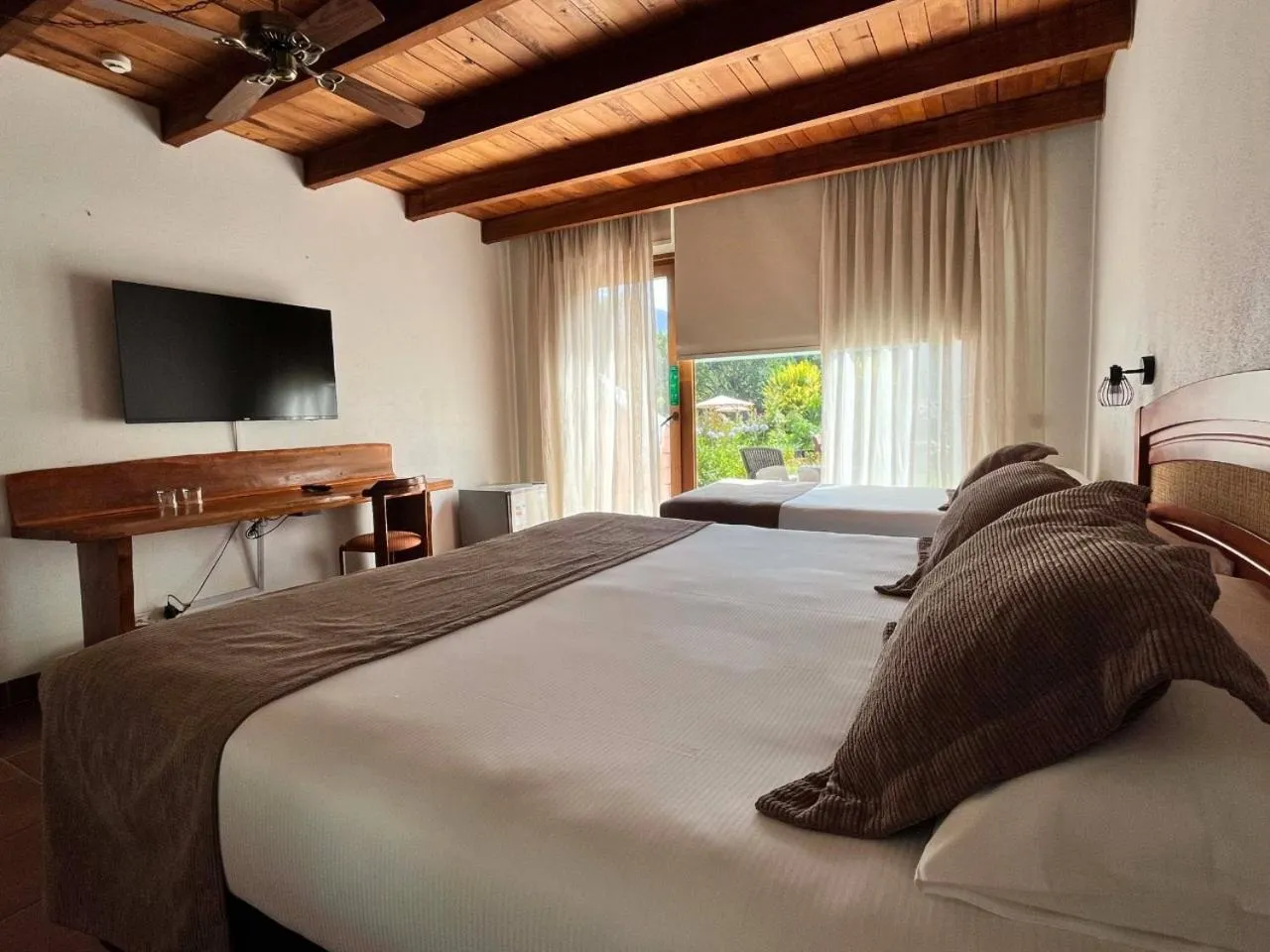 Bed in Hotel Pucon Green Park