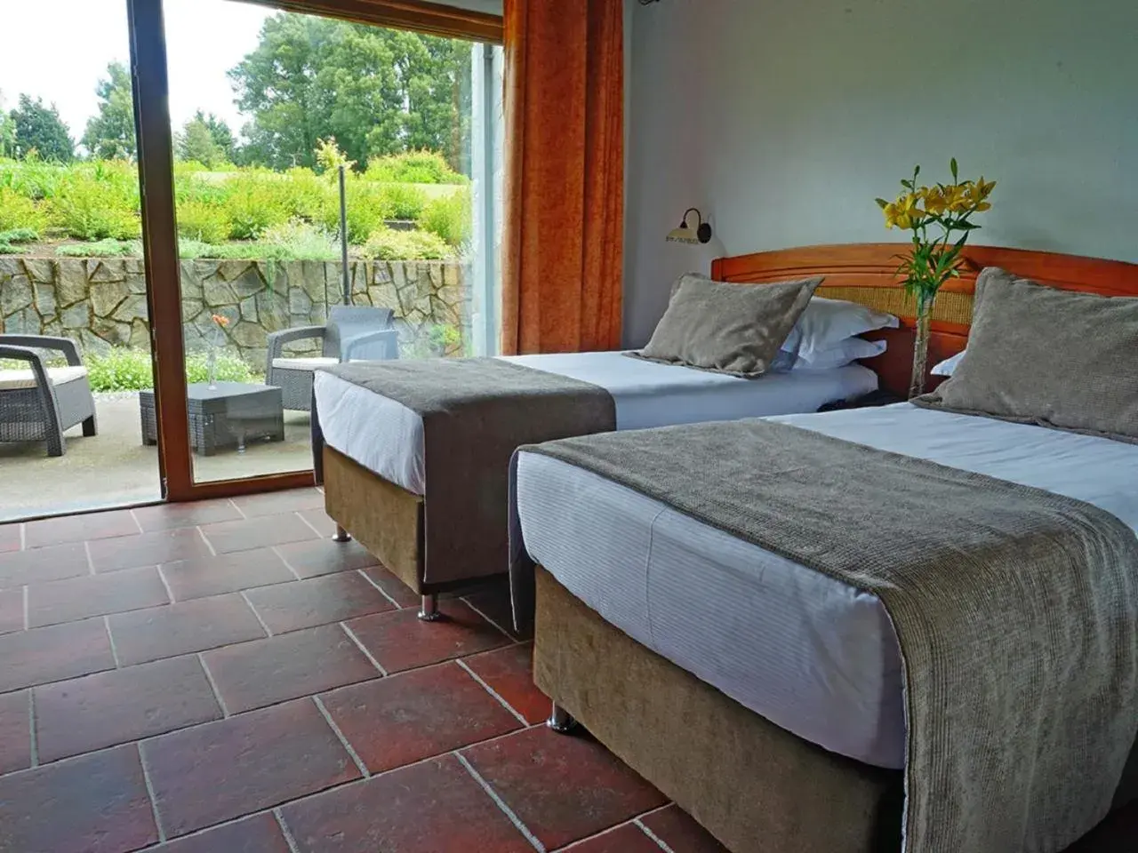 Standard Twin Room in Hotel Pucon Green Park Standard Twin Room in Hotel Pucon Green Park