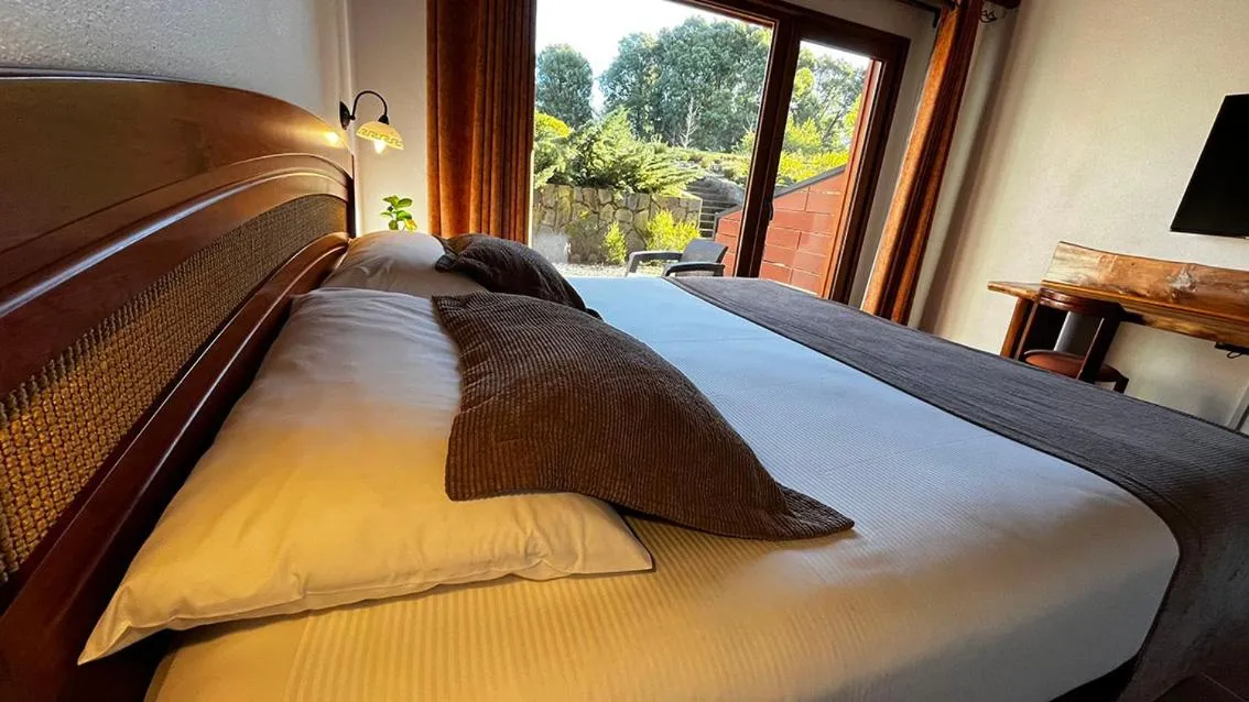 Bed in Hotel Pucon Green Park