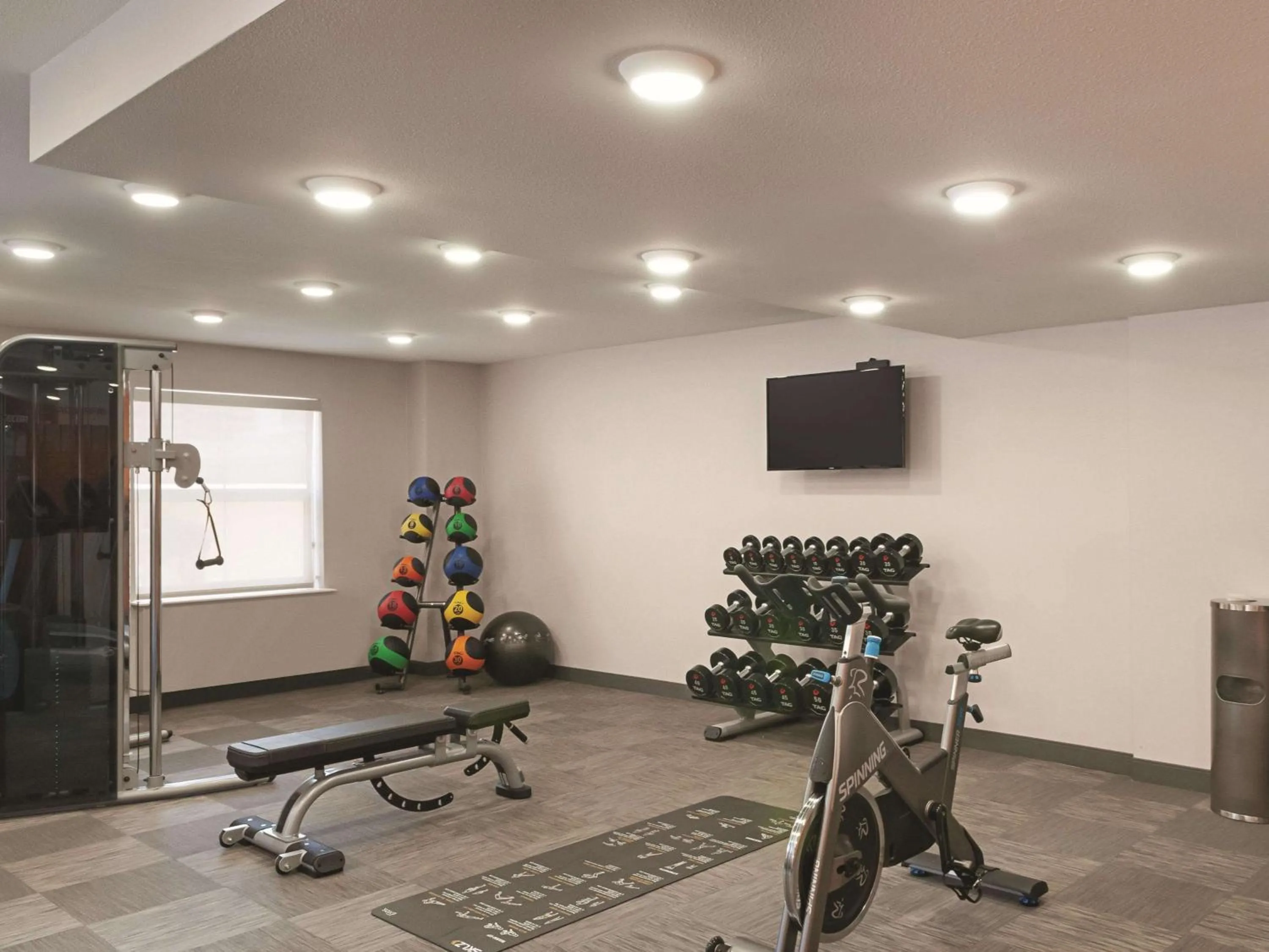 Fitness centre/facilities in La Quinta by Wyndham New Orleans Downtown