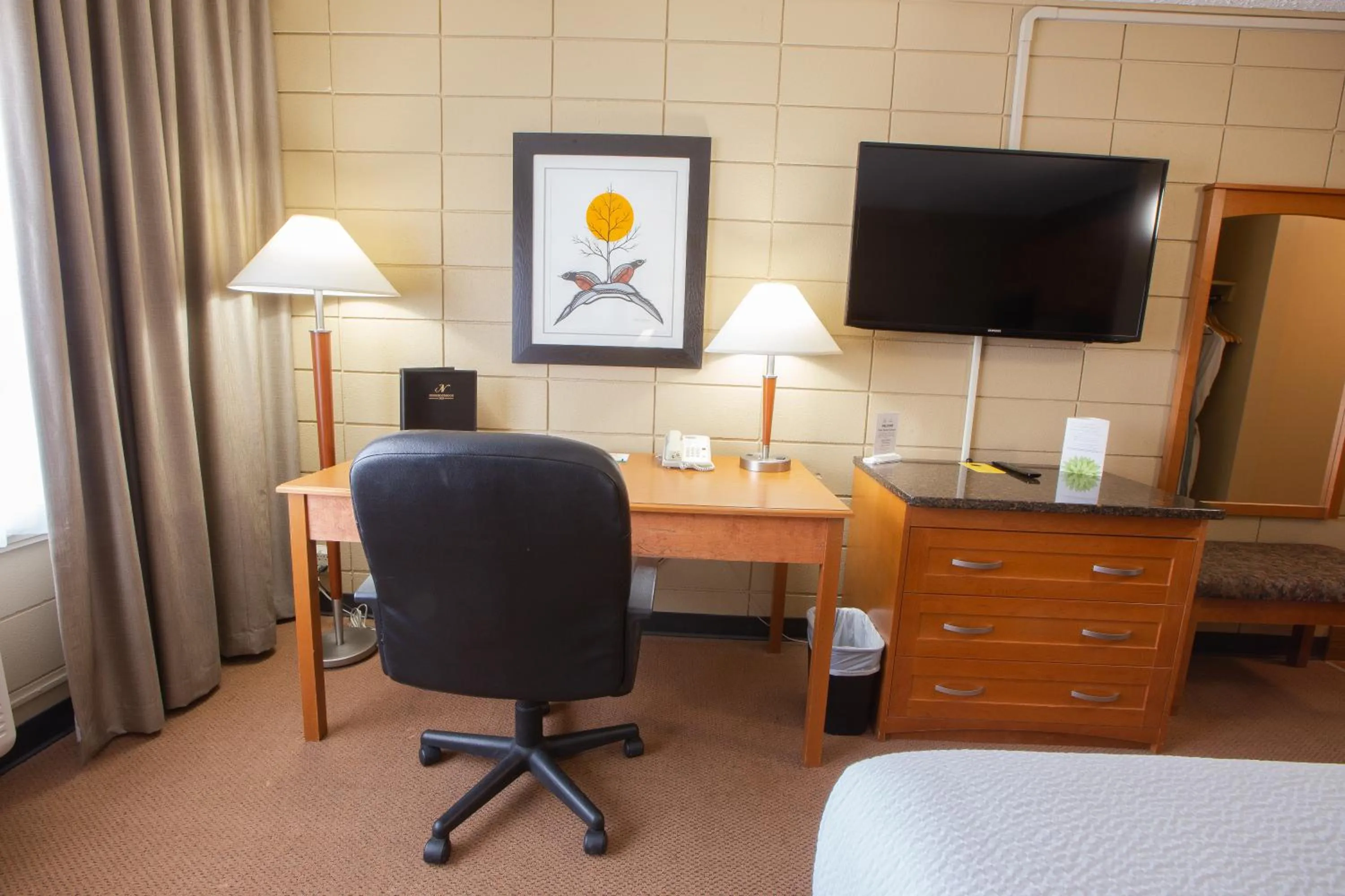 Bed in Neighbourhood Inn Hotels in Bonnyville