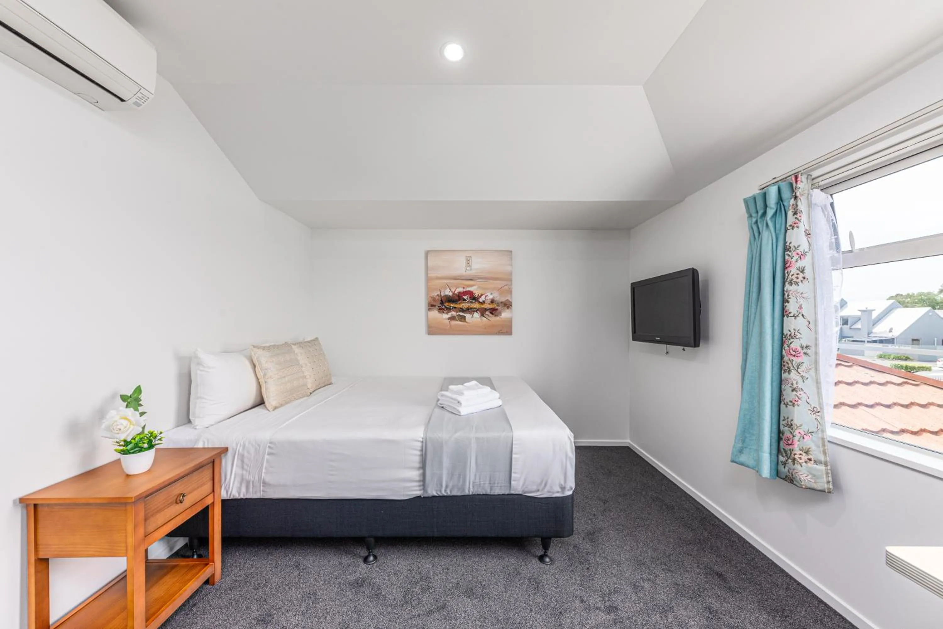 Bed in 315 Motel Riccarton