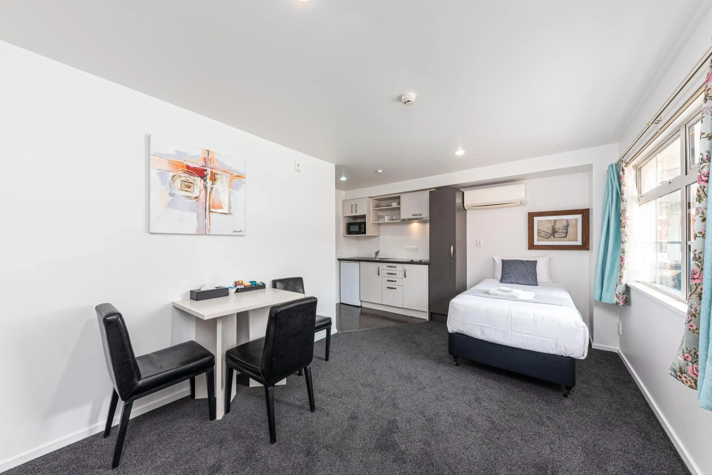 One-Bedroom Apartment in 315 Motel Riccarton One-Bedroom Apartment in 315 Motel Riccarton