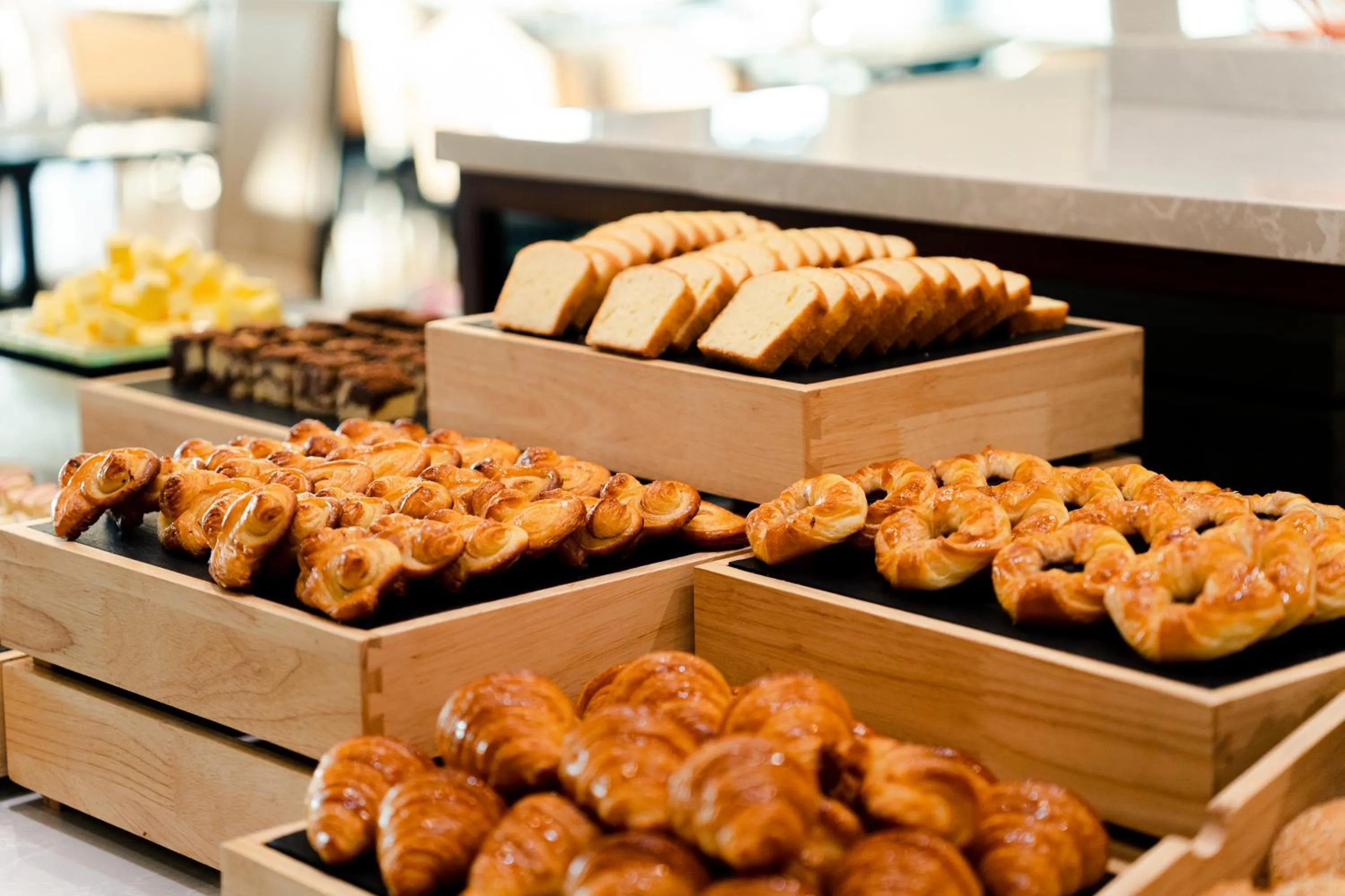 Food in Brilliant Hotel - Afternoon Tea Inclusive