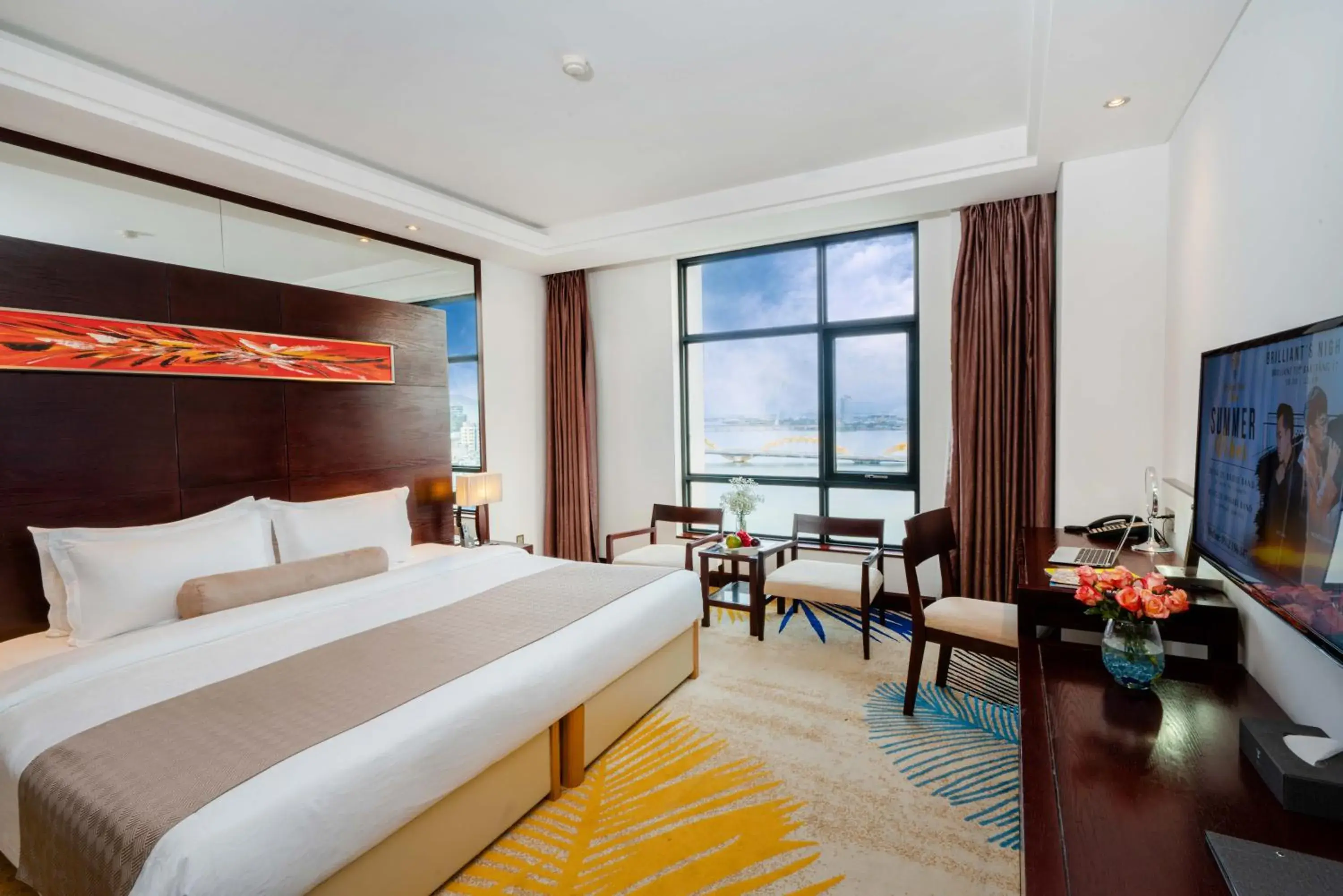 Deluxe River View Double Room - Afternoon Tea Included Once Per Stay in Brilliant Hotel - Afternoon Tea Inclusive Deluxe River View Double Room - Afternoon Tea Included Once Per Stay in Brilliant Hotel - Afternoon Tea Inclusive