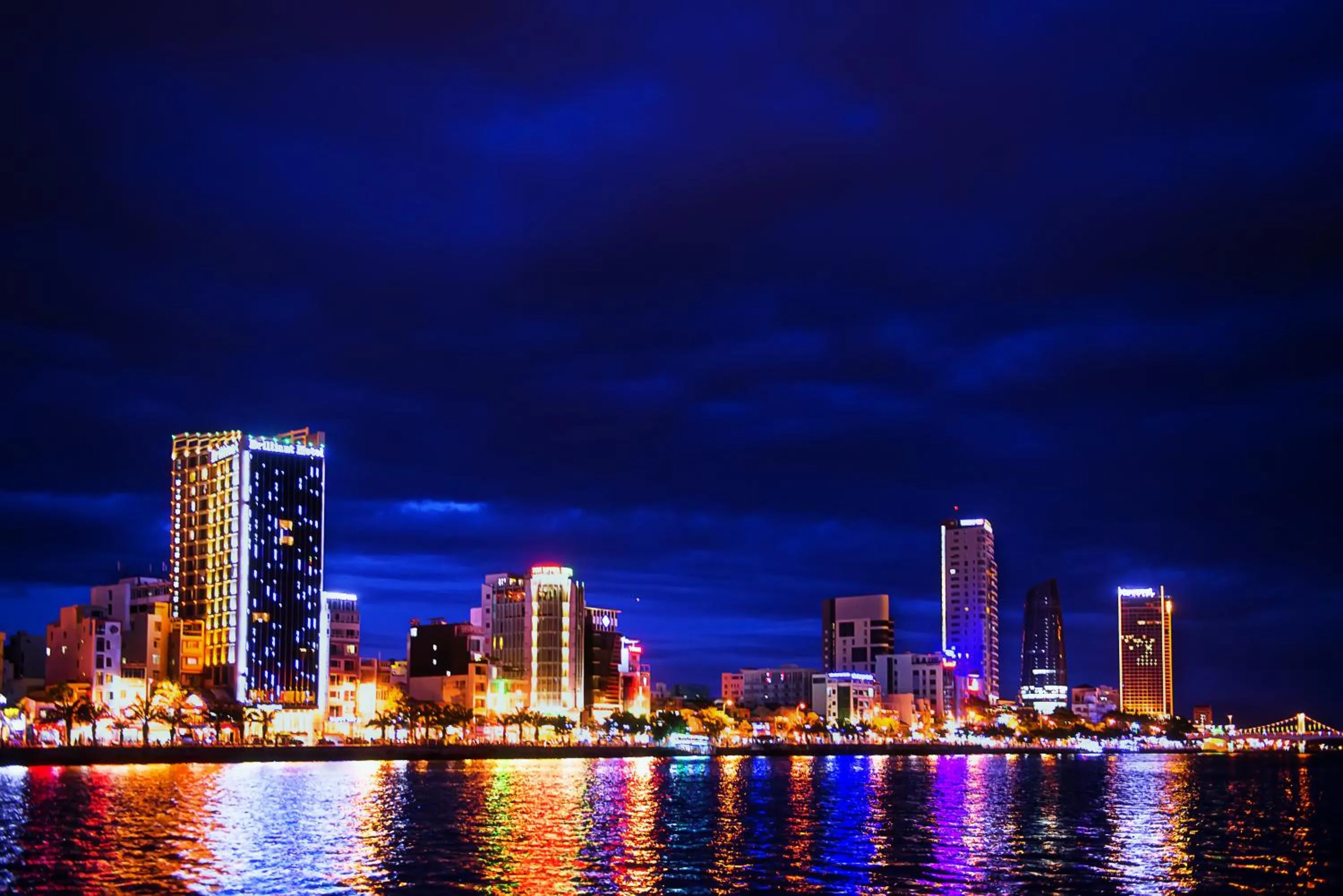 Night in Brilliant Hotel - Afternoon Tea Inclusive