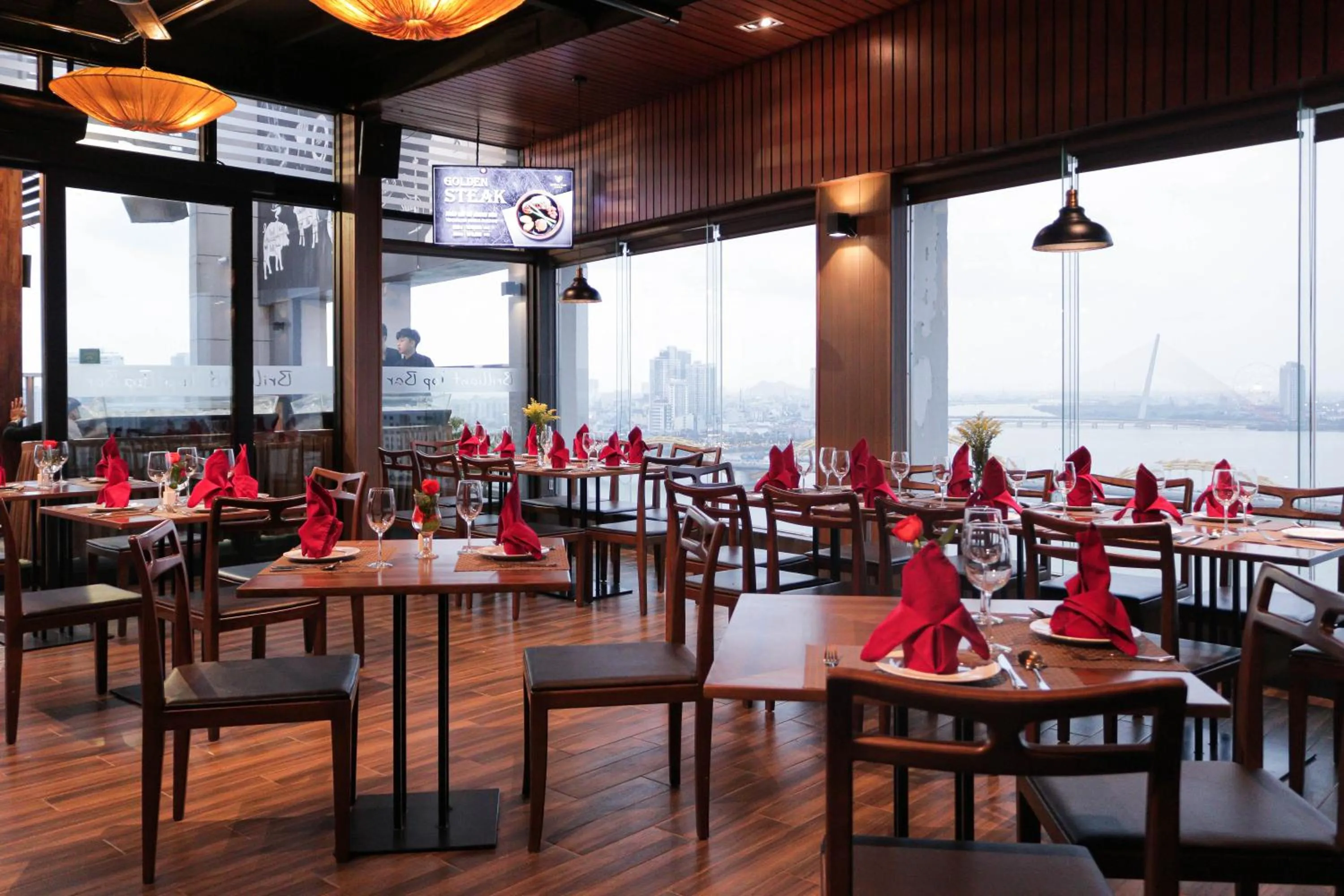 Restaurant/places to eat in Brilliant Hotel - Afternoon Tea Inclusive