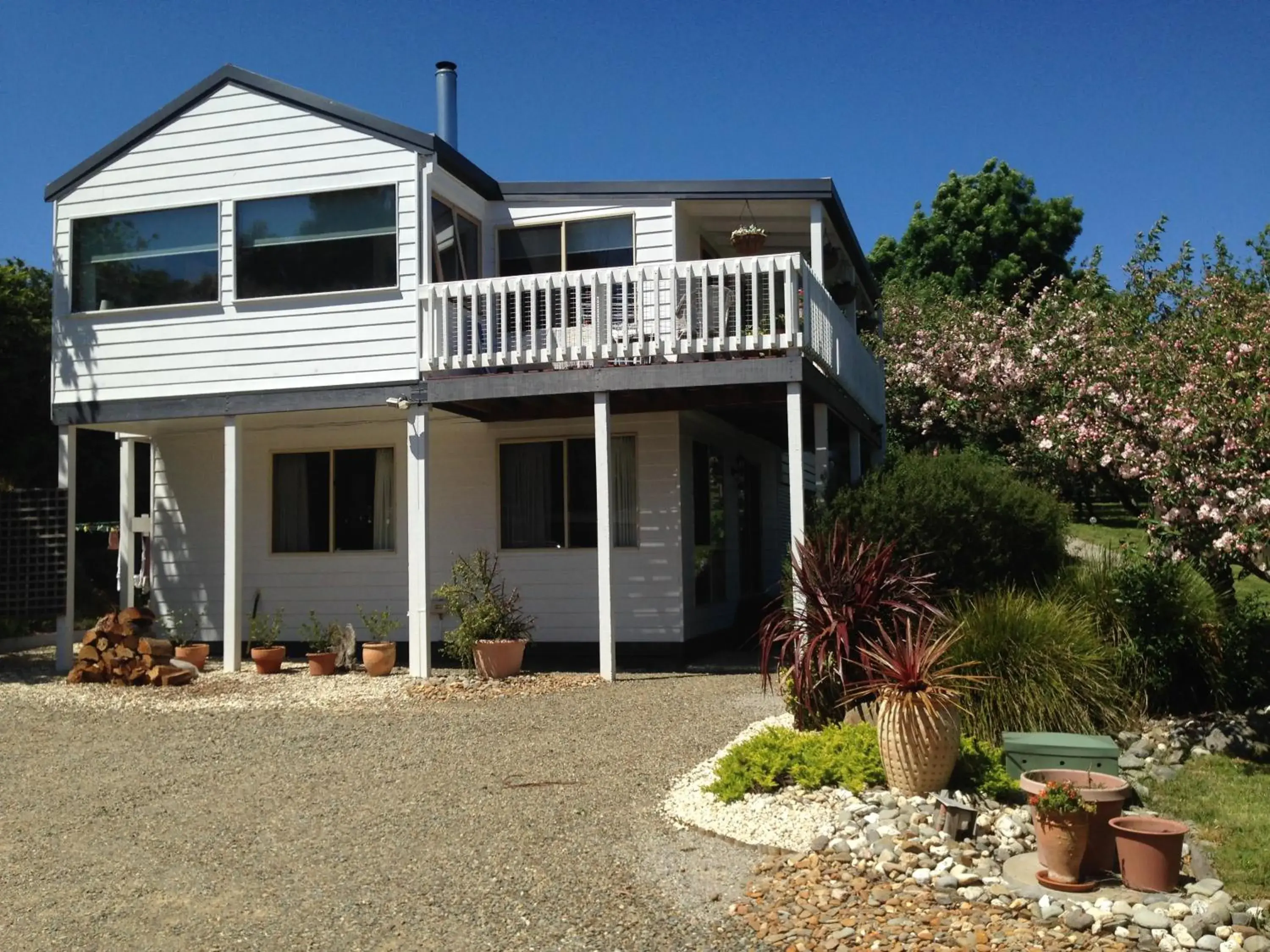 Yarra Glen Bed & Breakfast Yarra Glen Bed & Breakfast