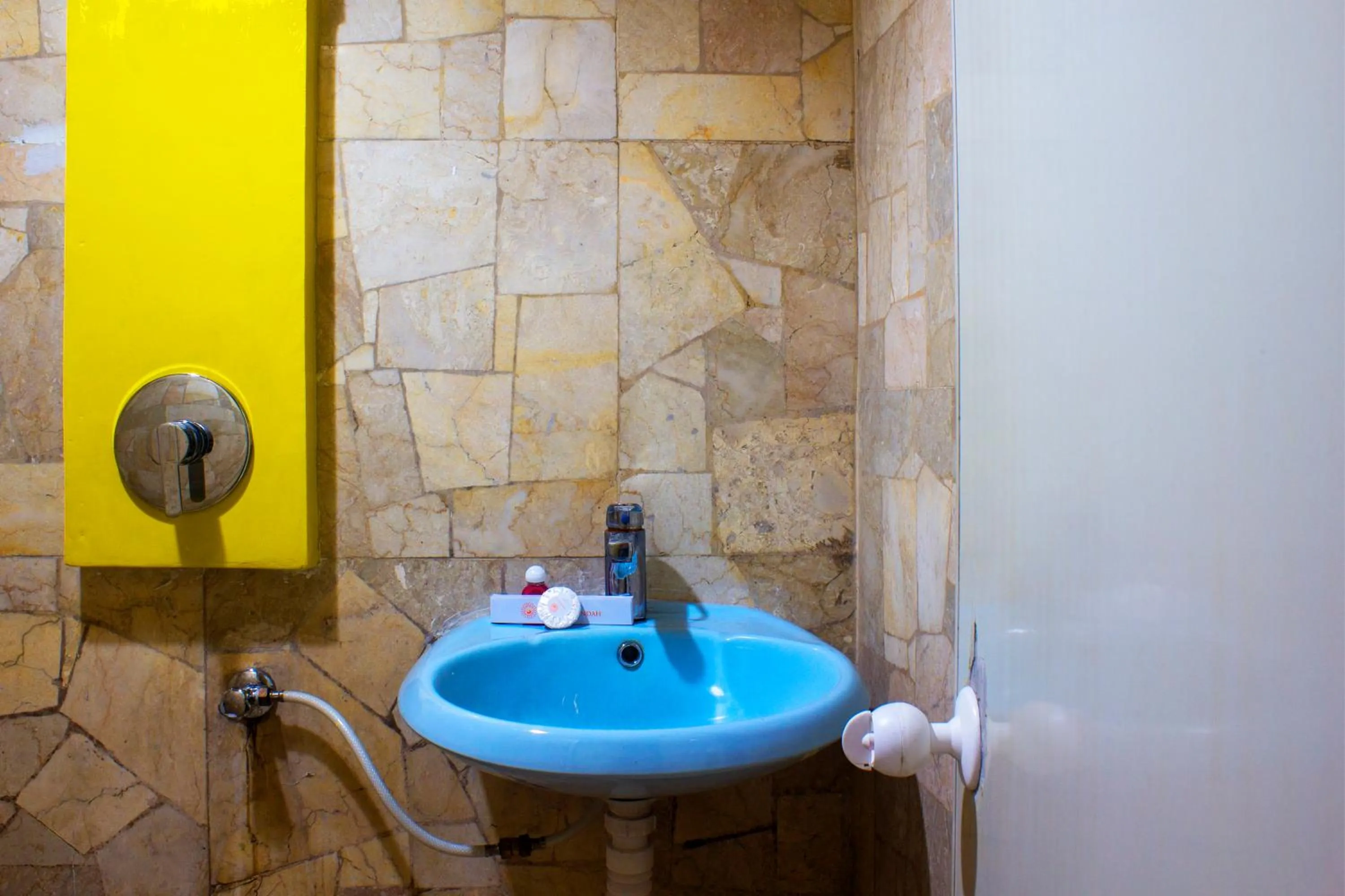 Bathroom in New Priok Indah Syariah Hotel