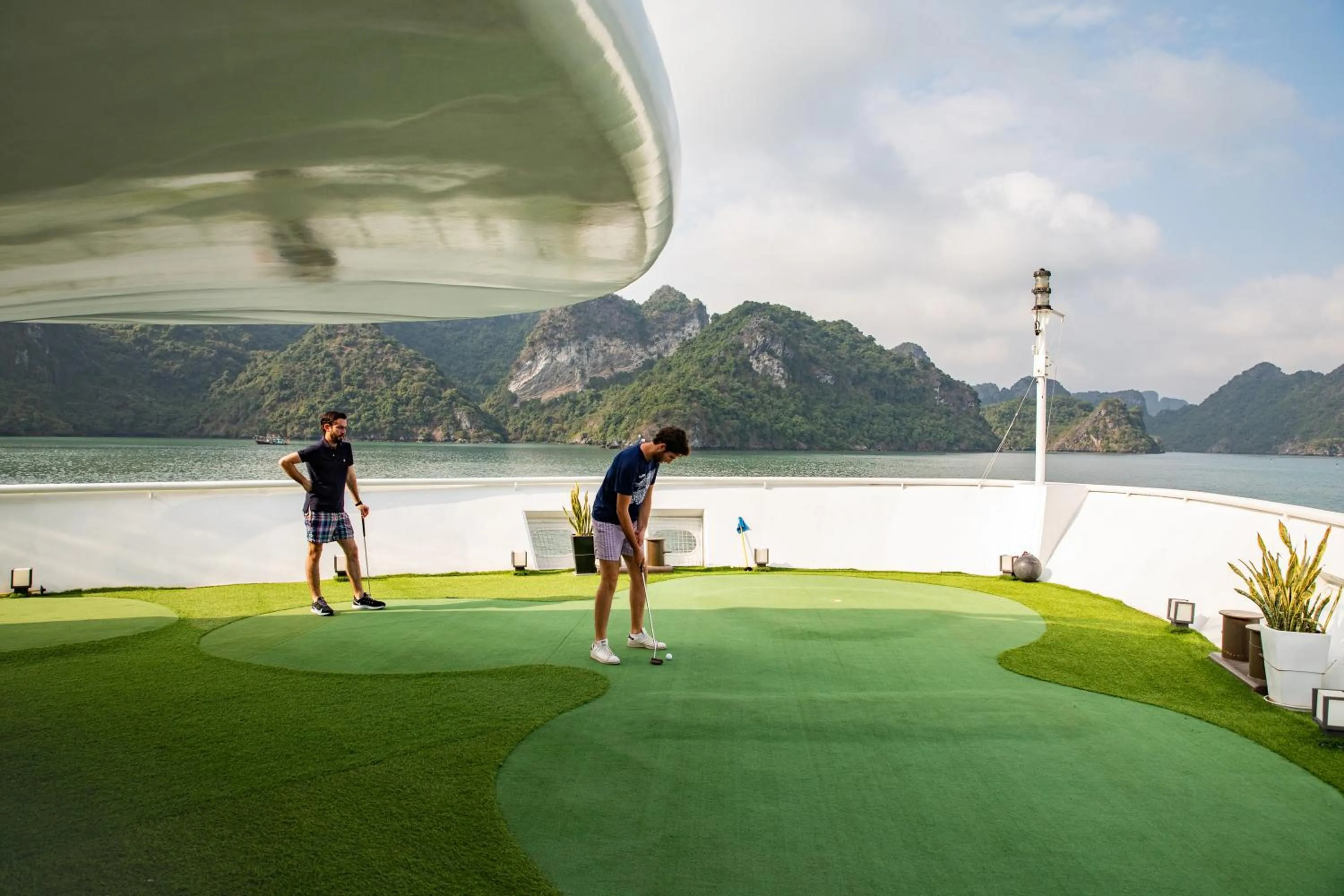 Golfcourse in Stellar of the Seas Cruise