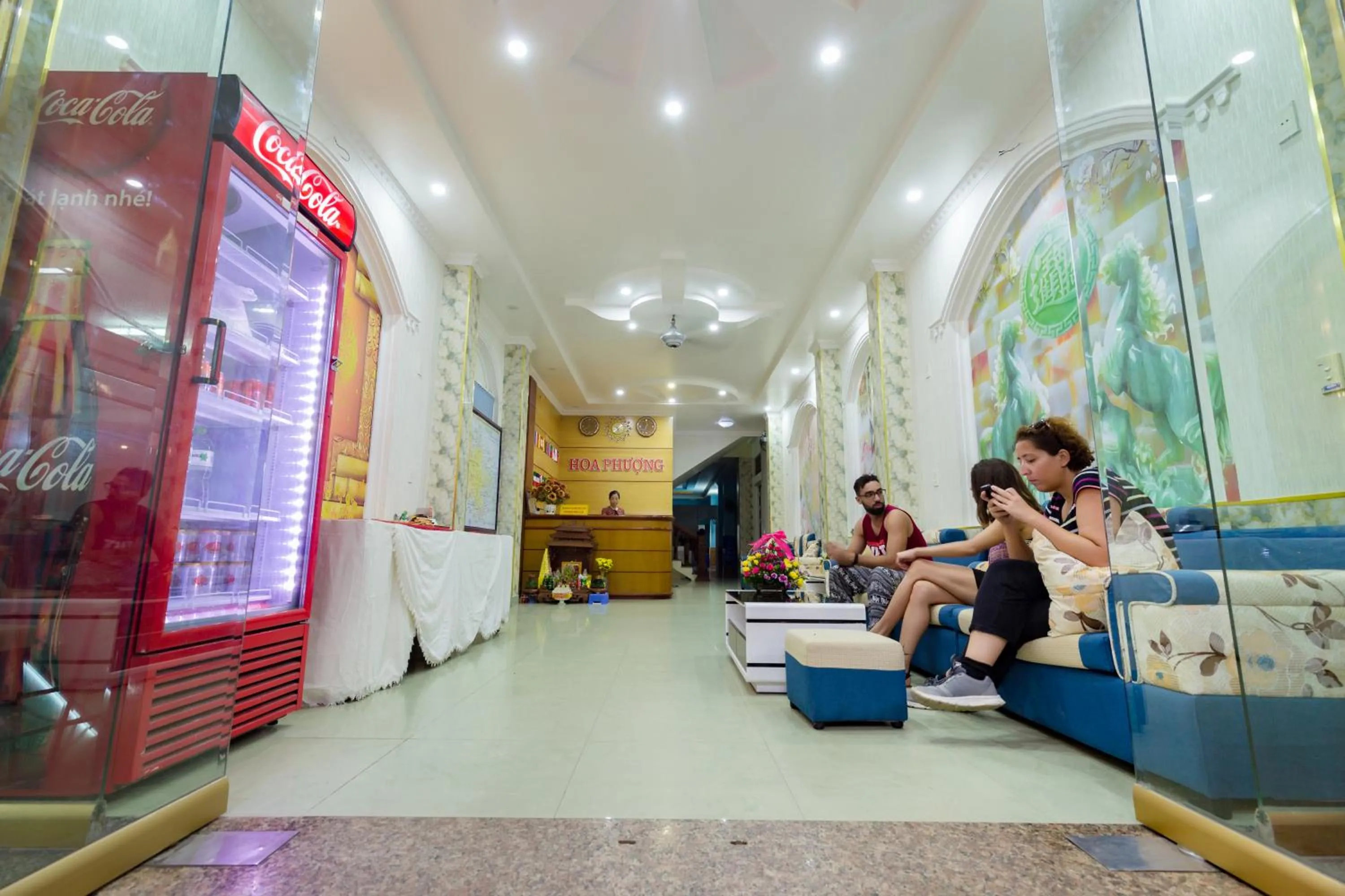 Living room in Phoenix Flower Hotel