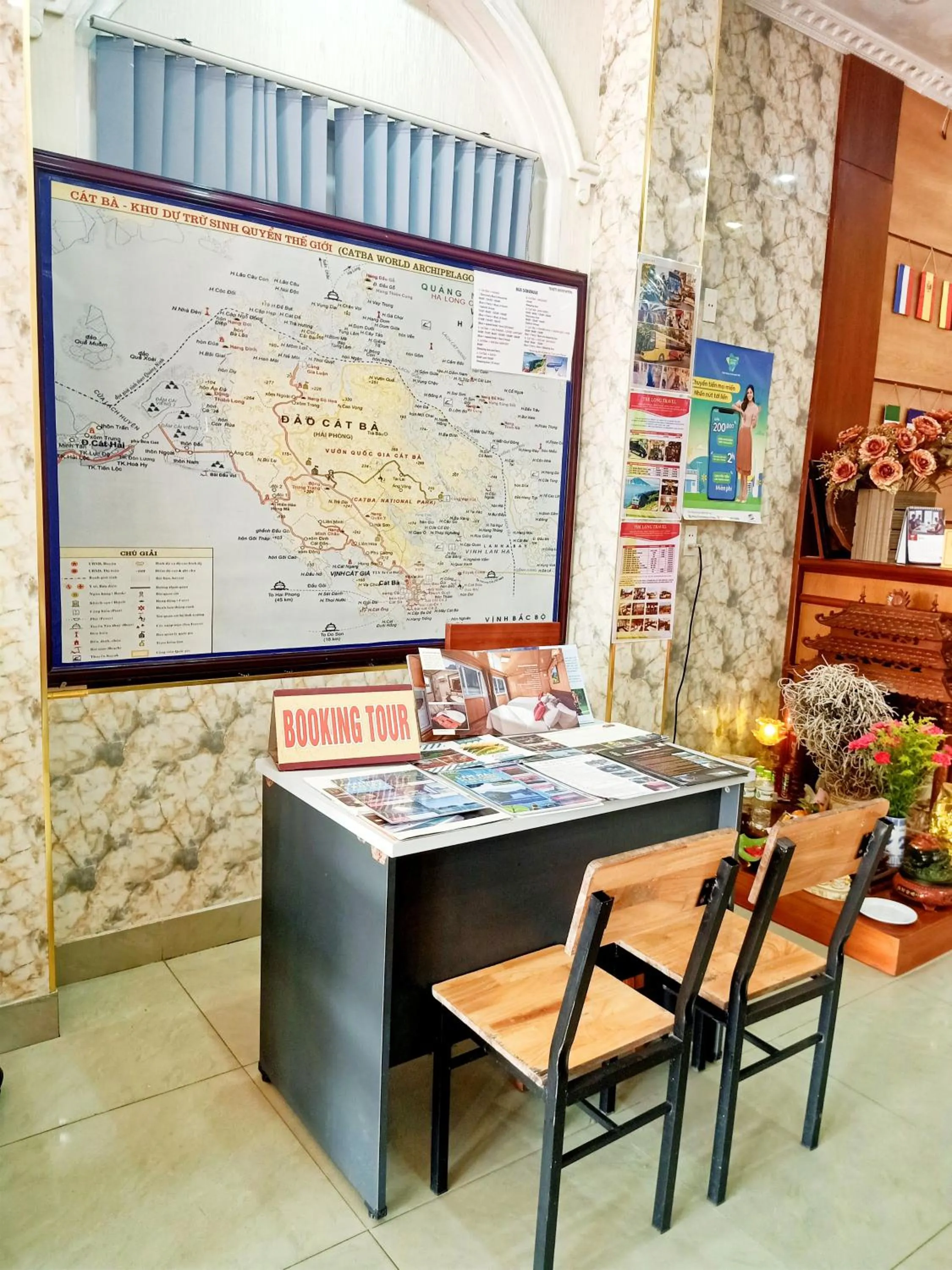 Living room in Phoenix Flower Hotel