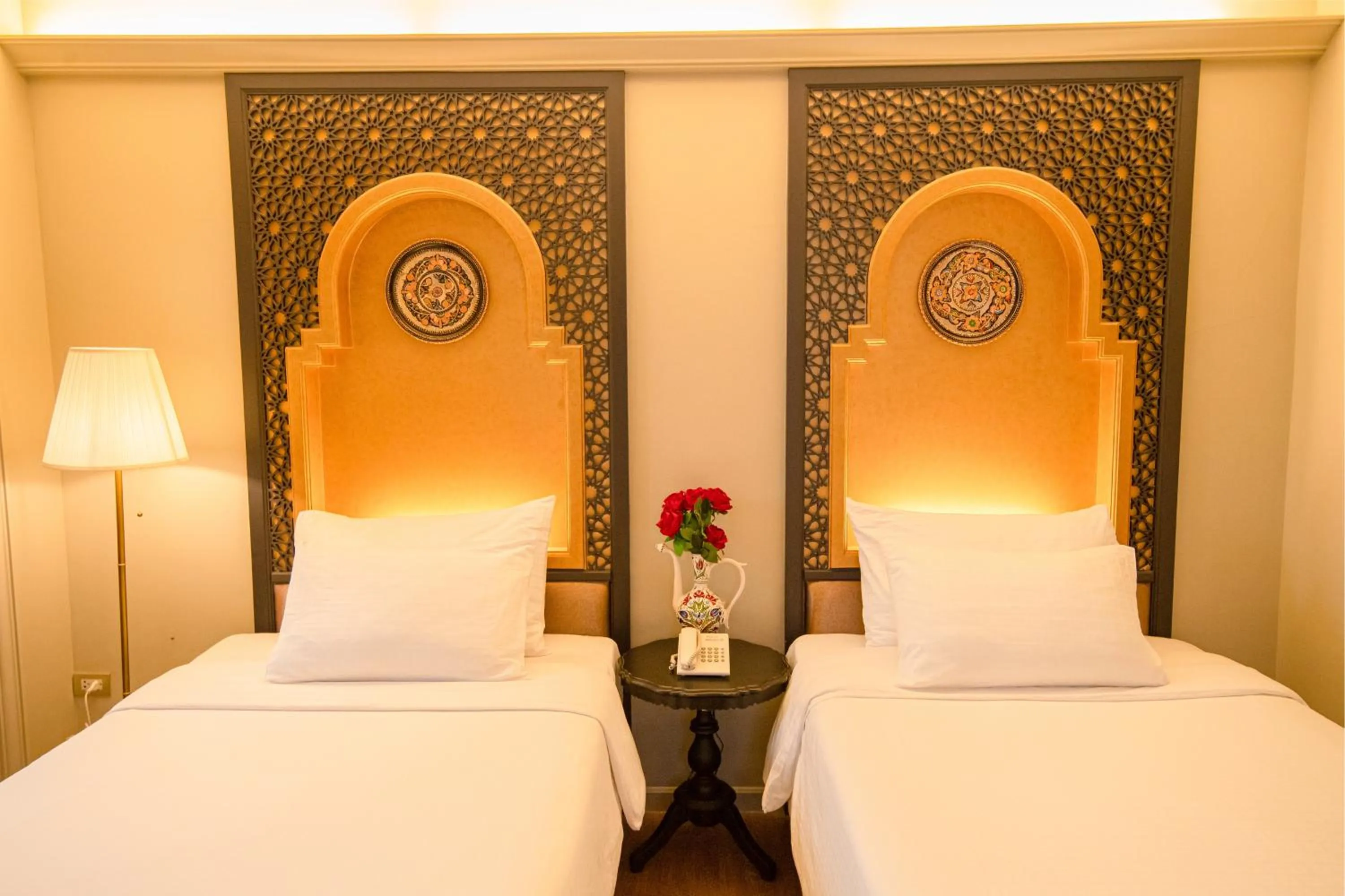 Bedroom, Bed in Amman Unique Hotel