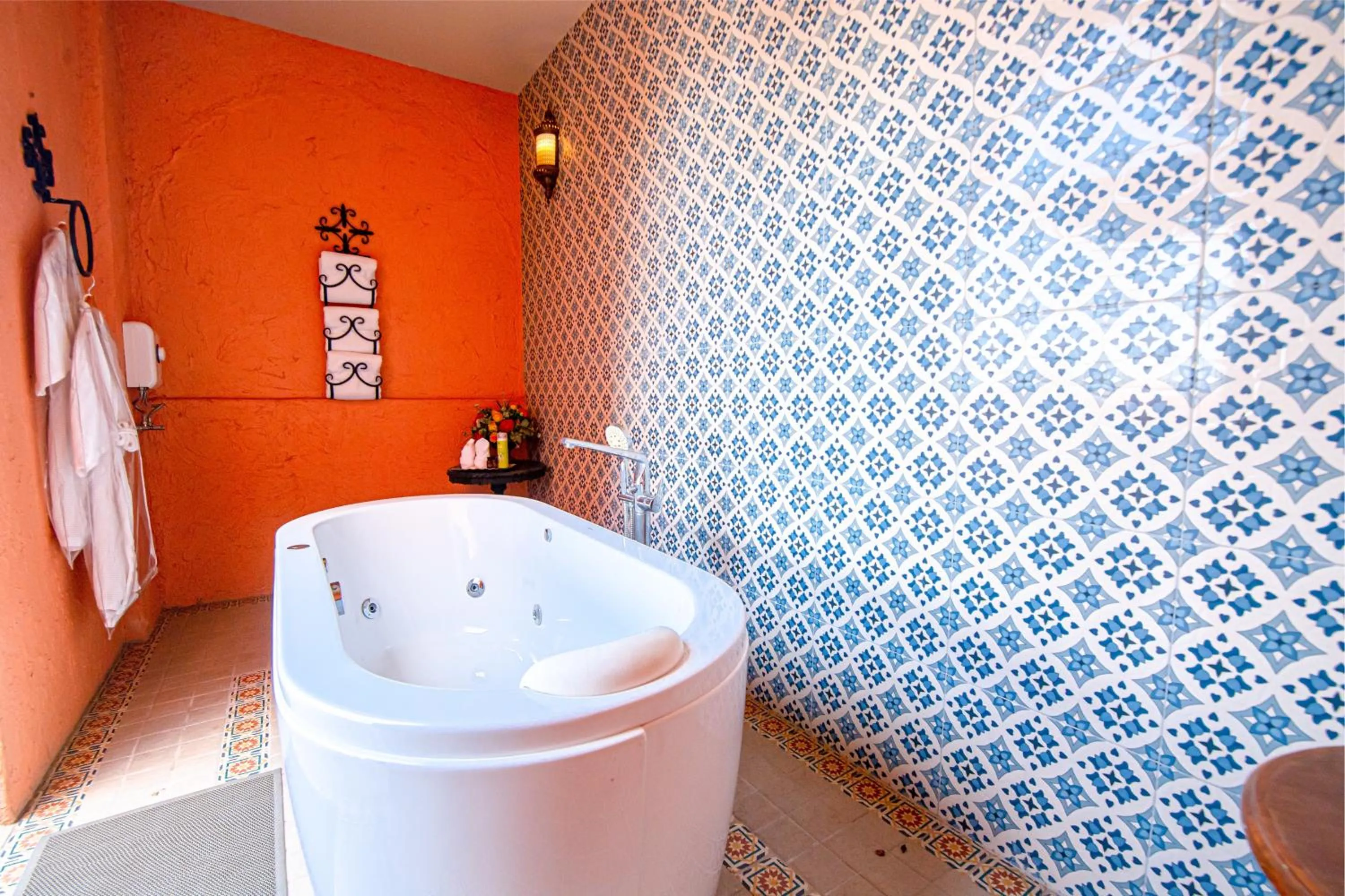 Bath in Amman Unique Hotel