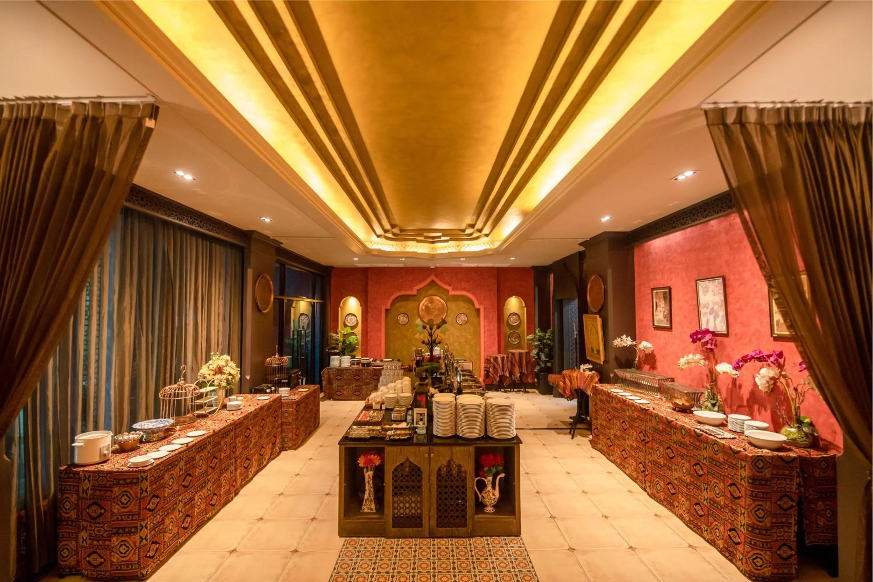 Restaurant/places to eat in Amman Unique Hotel