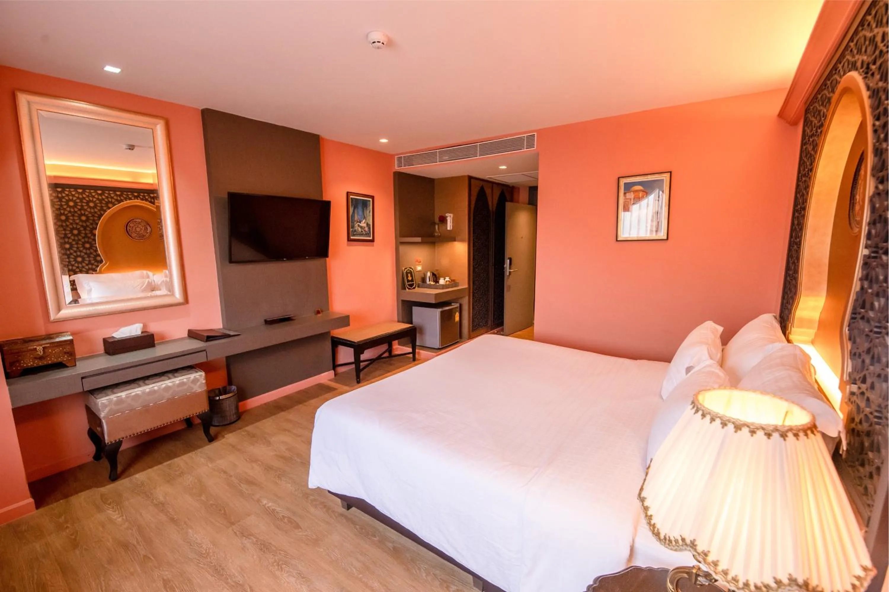 Bedroom, Bed in Amman Unique Hotel